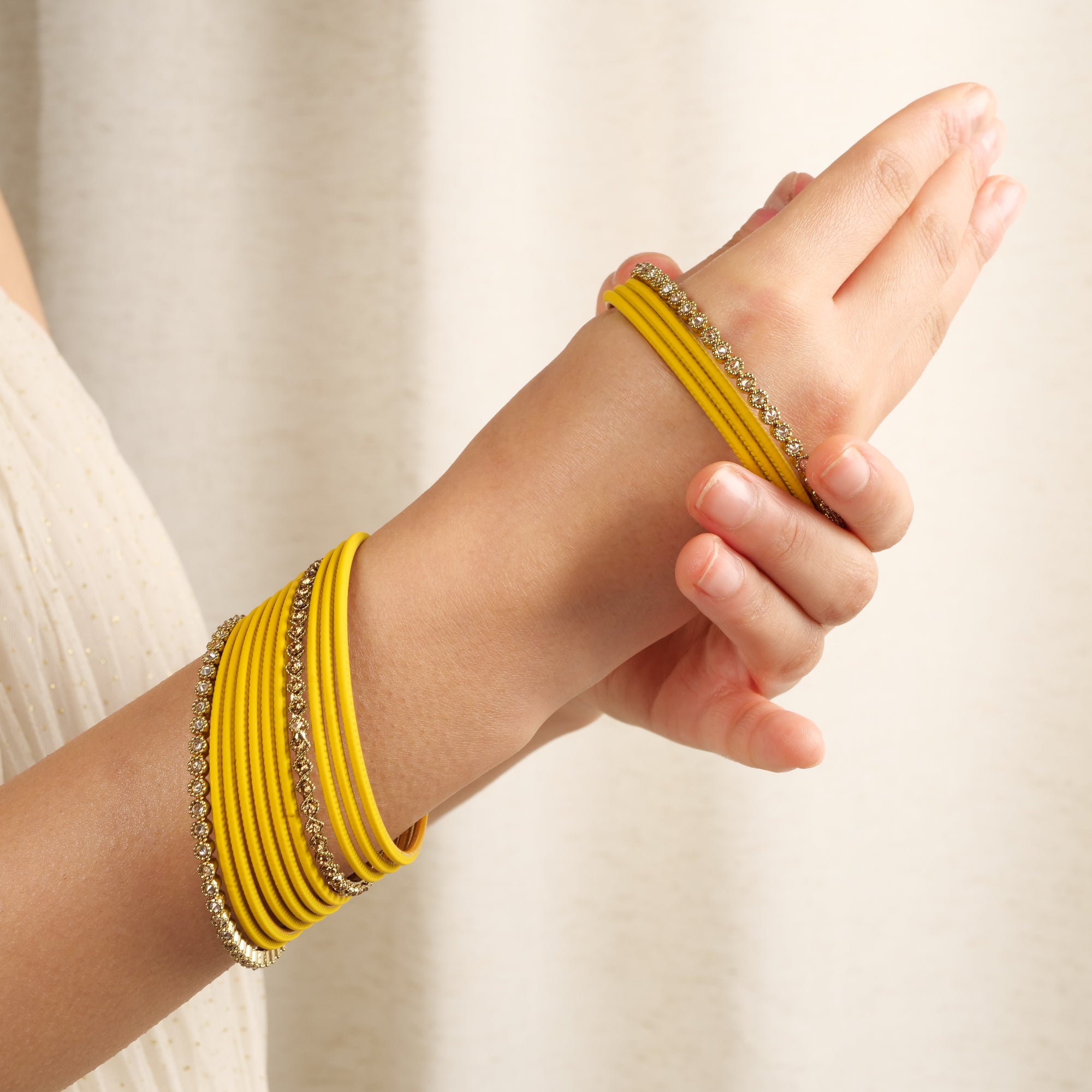 Radiant Bangle Set in Yellow