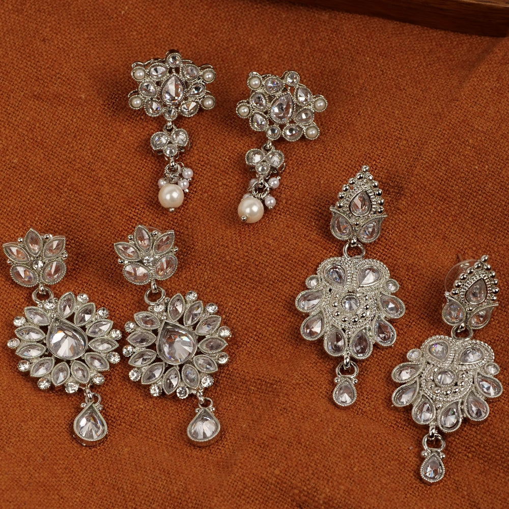 Masoom Small Earrings in Pearl and Rhodium