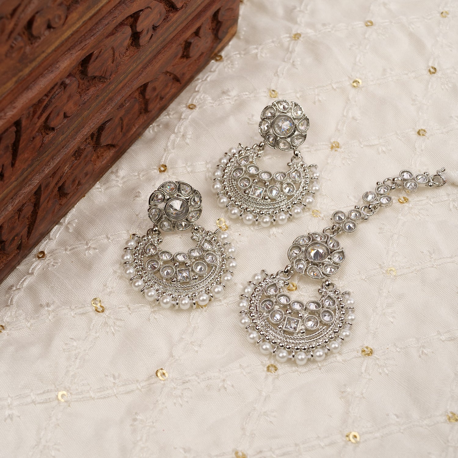 Amina Chand Maang Tikka in Rhodium