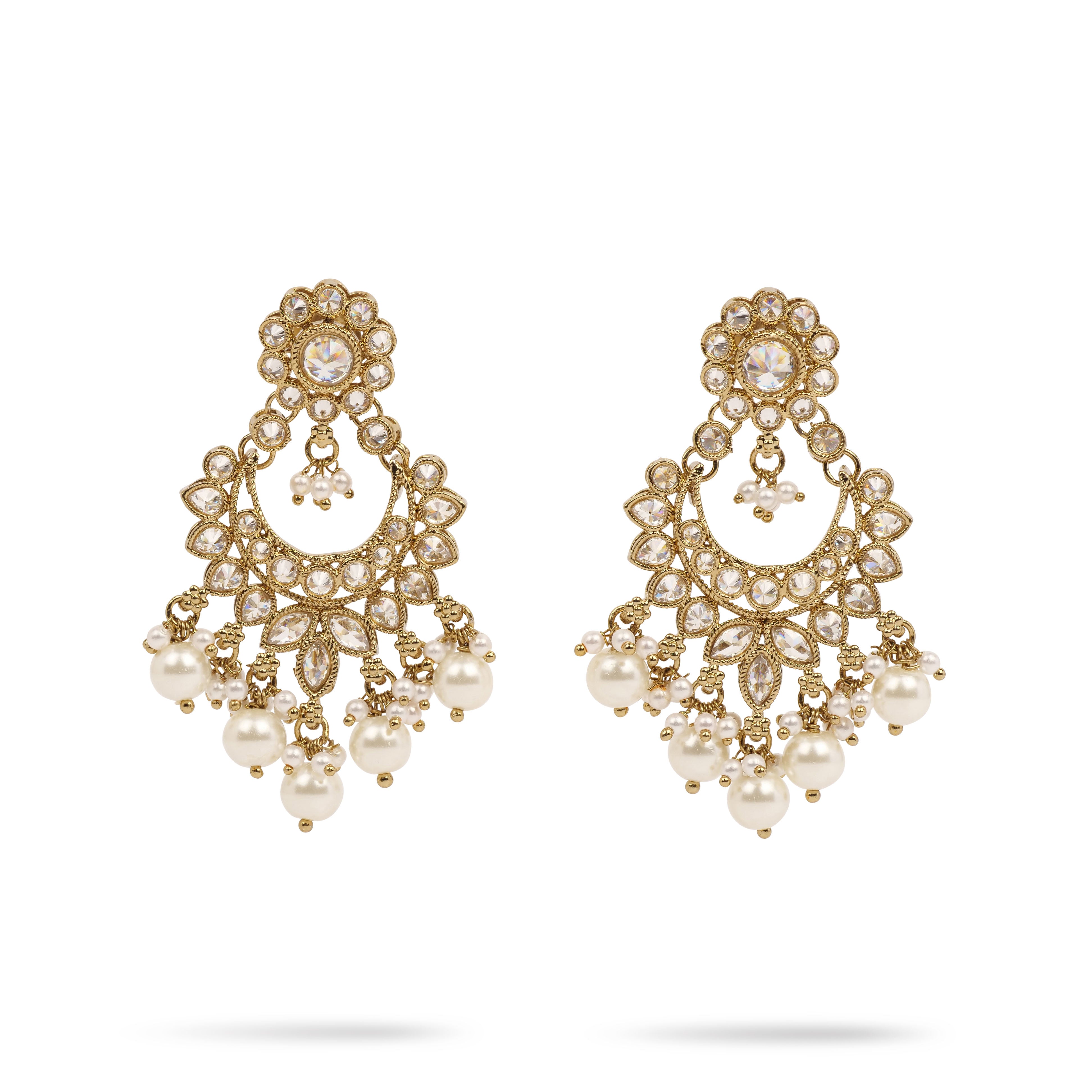 Arana Necklace Set in White