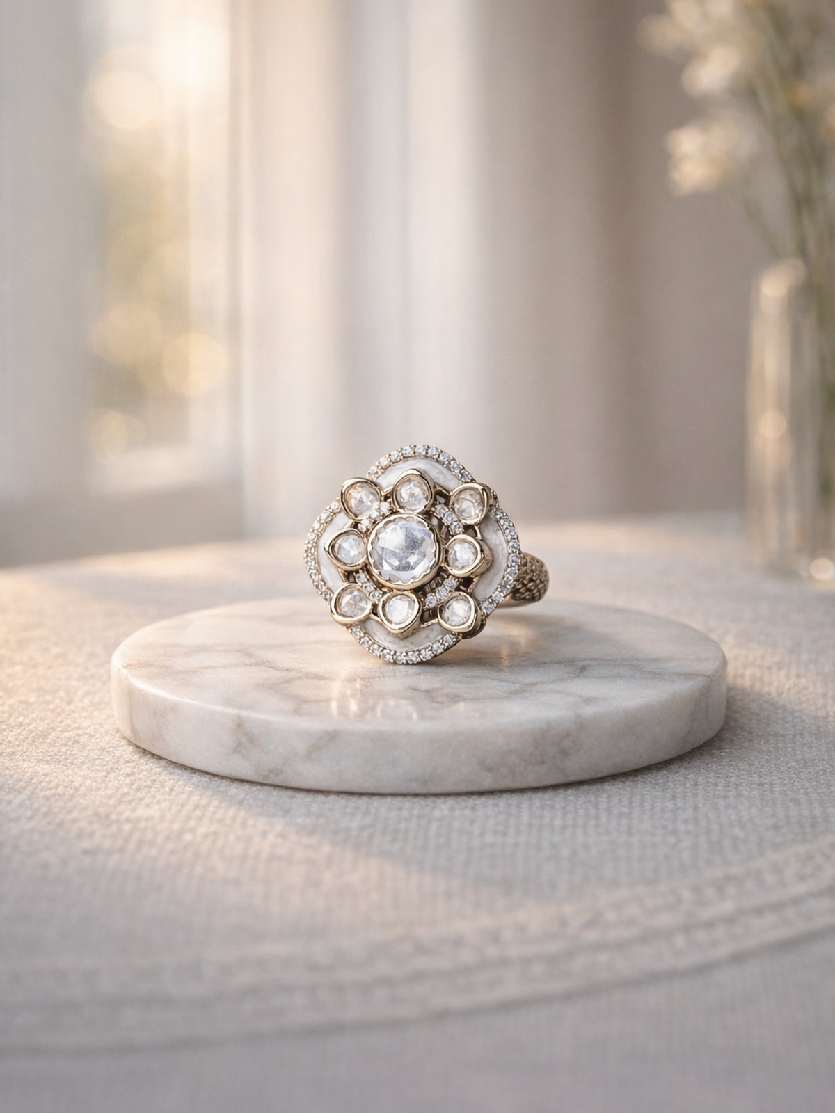 Raishma Kundan Ring in White