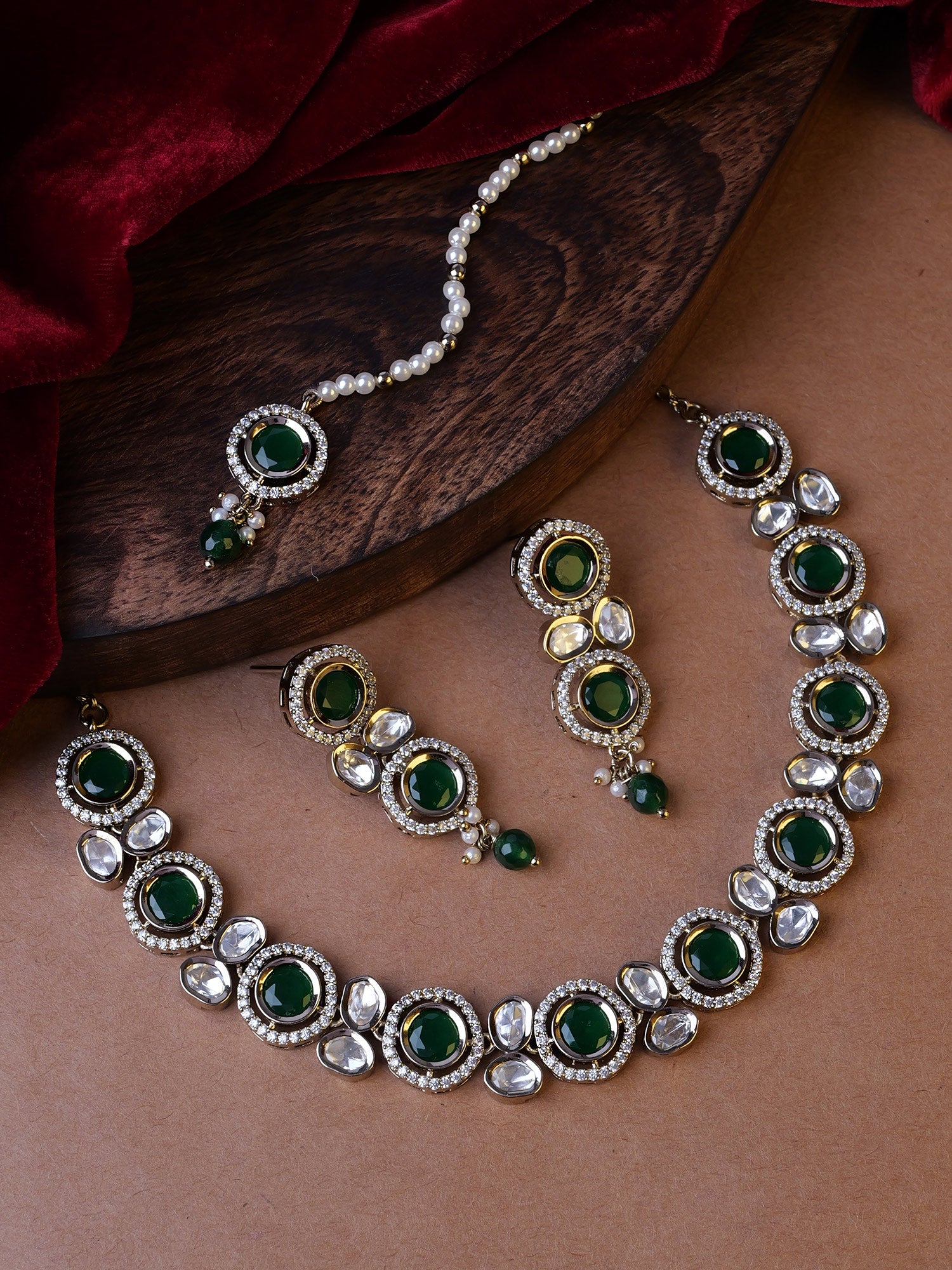 Rajnita Kundan Necklace Set in Green