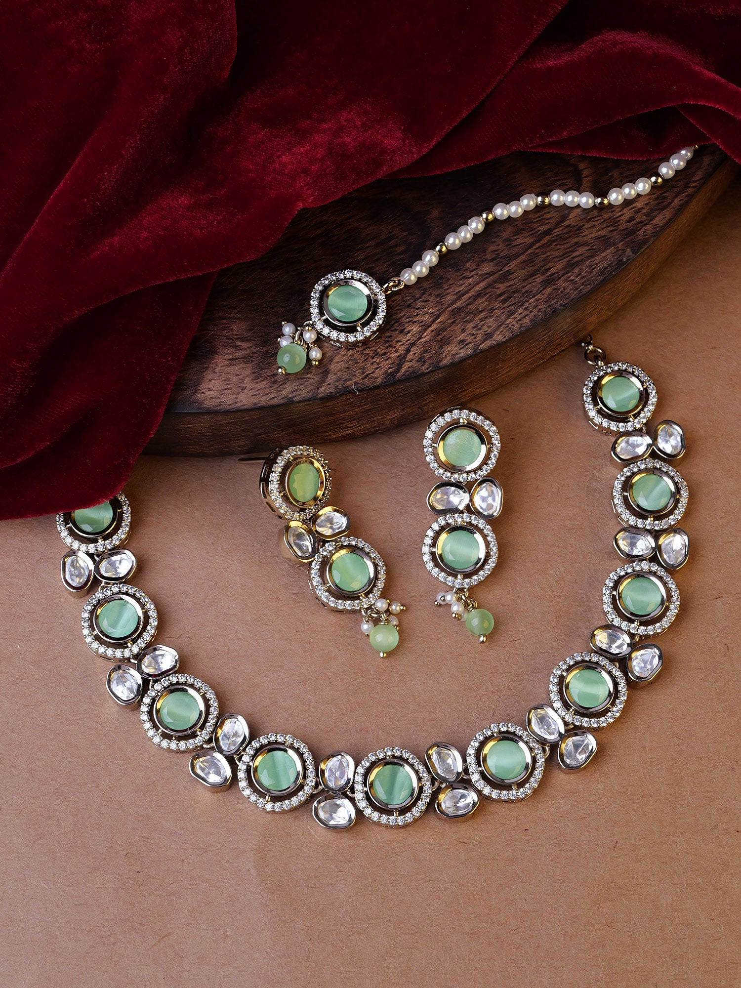Rajnita Kundan Necklace Set in Mint