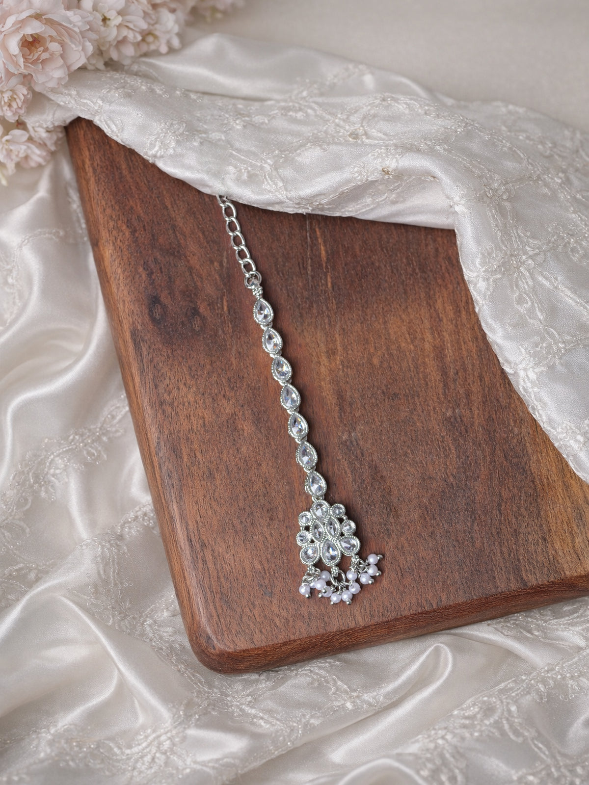 Roohi Maang Tikka in Rhodium