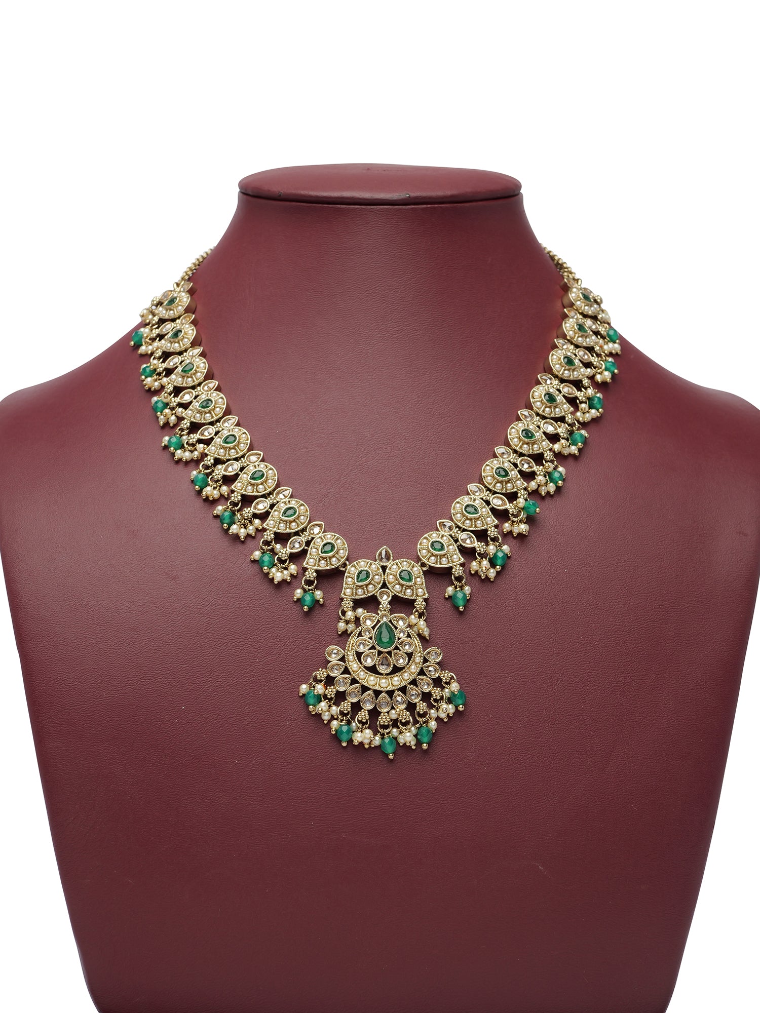 Saanvi Necklace Set in Green and Antique Gold