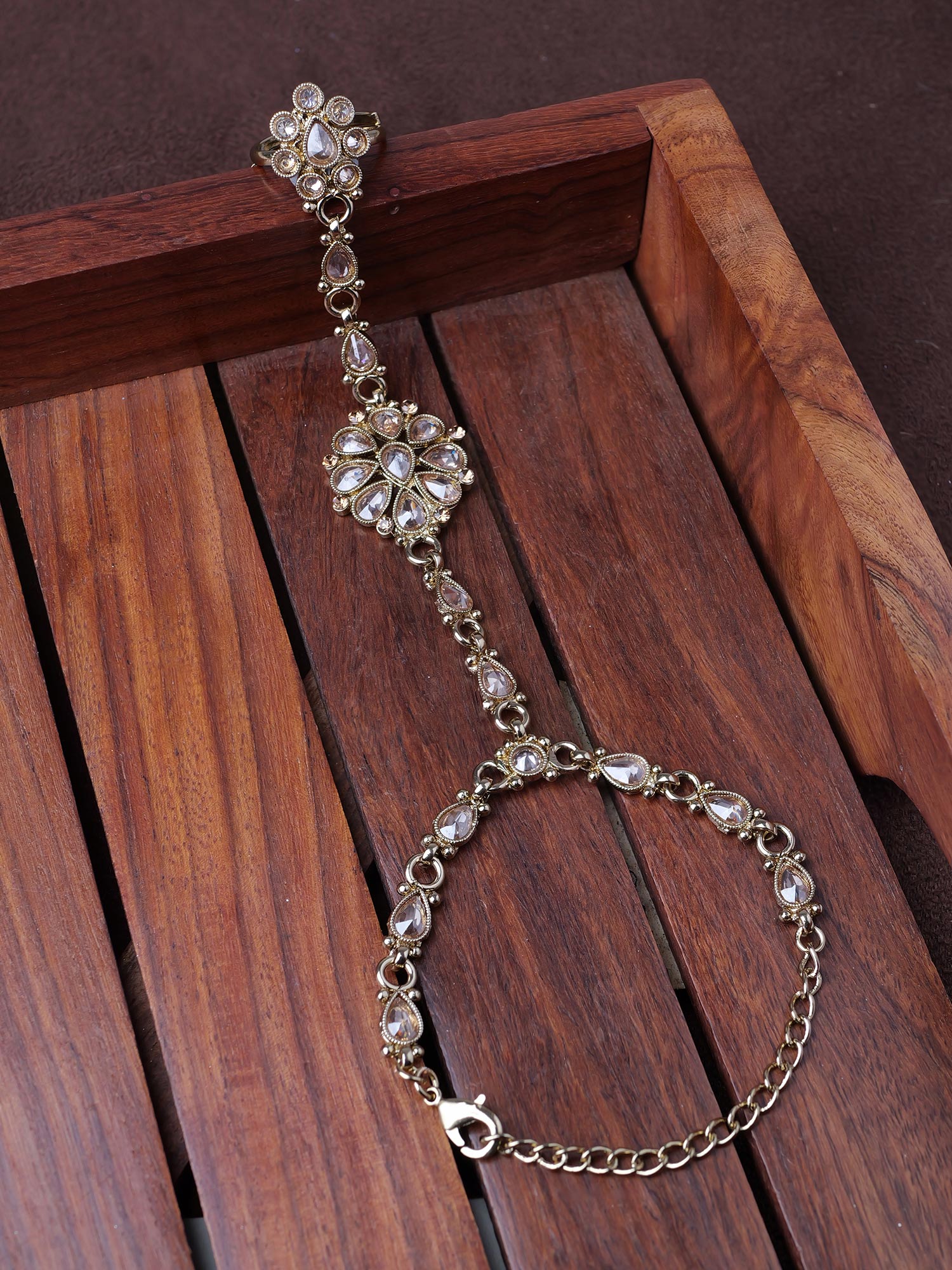 Saira Hand Chain in Antique Gold