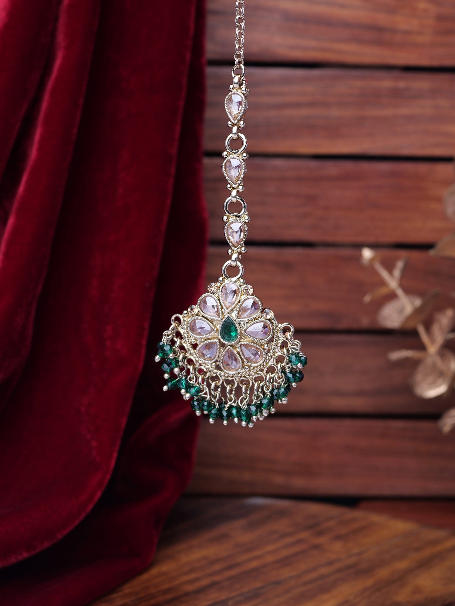 Saira Maang Tikka in Green and Antique Gold