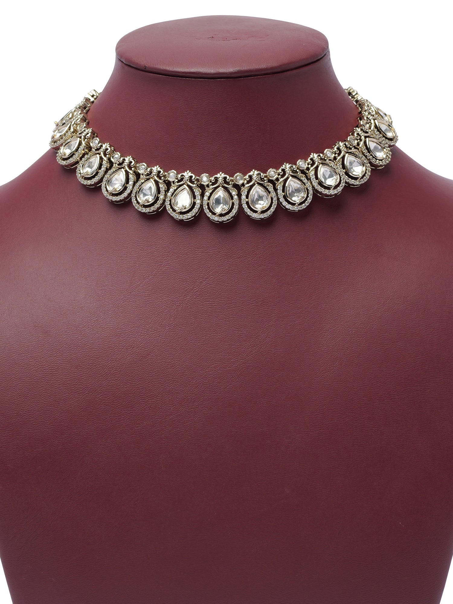 Saira Kundan Necklace Set in White