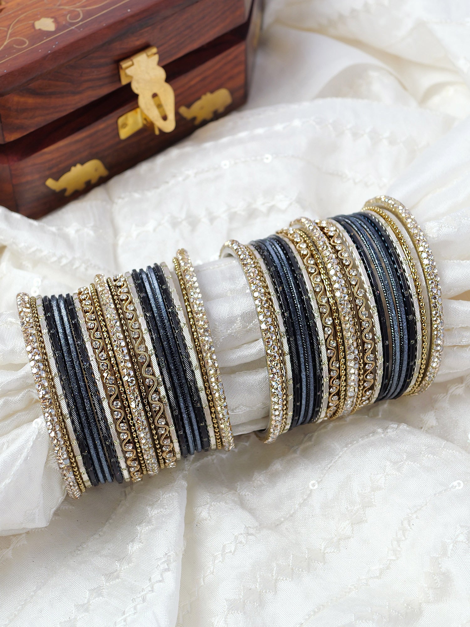 Sameera Two Hand Bangle Set in Black
