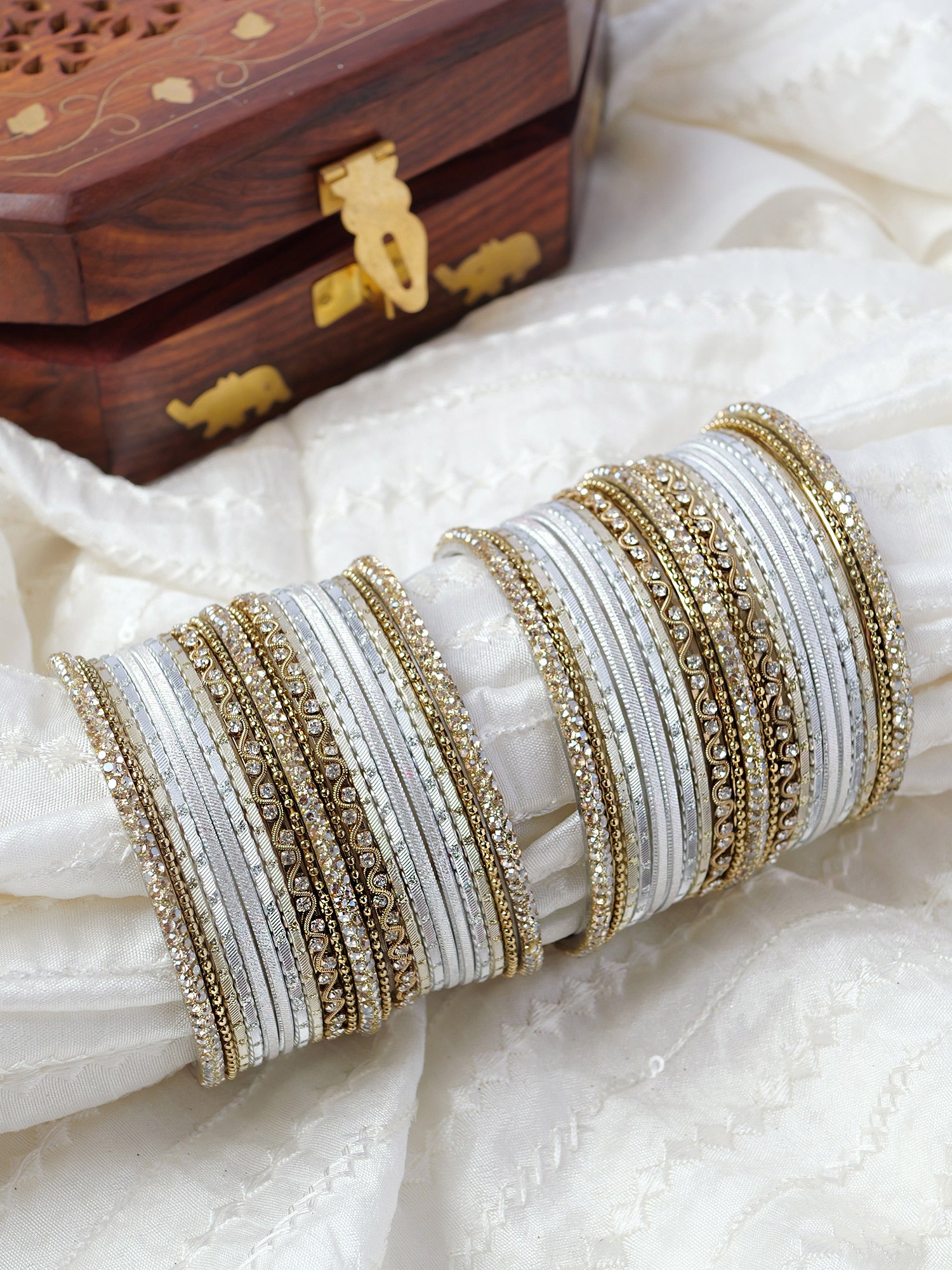 Sameera Two Hand Bangle Set in White