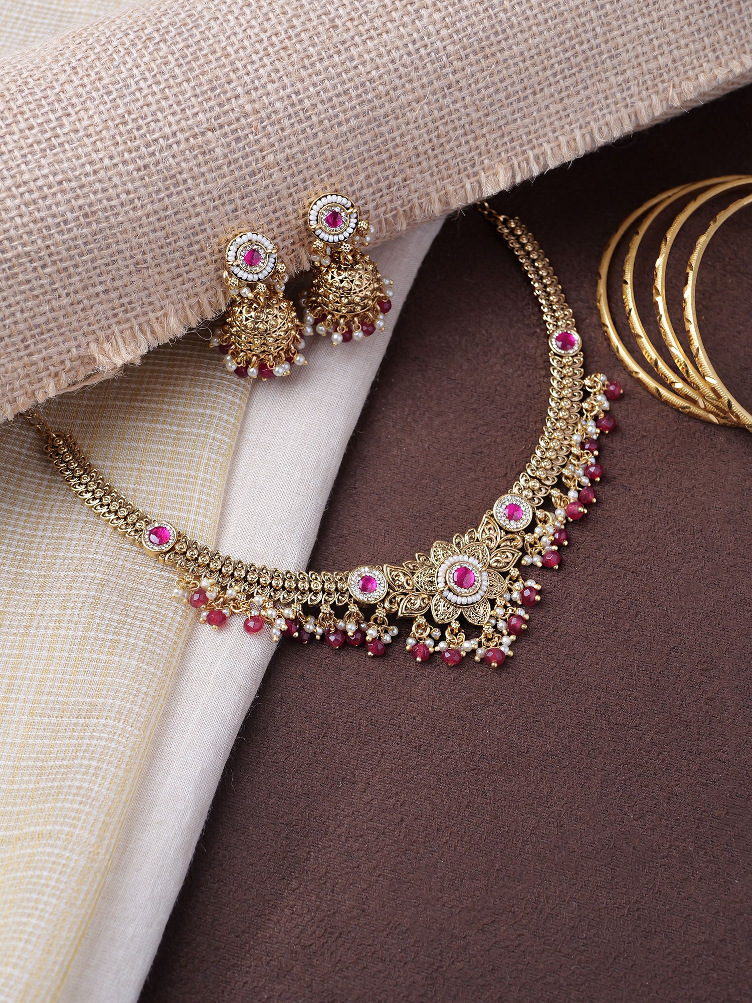 Samitha Necklace Set in Hot Pink and Pearl