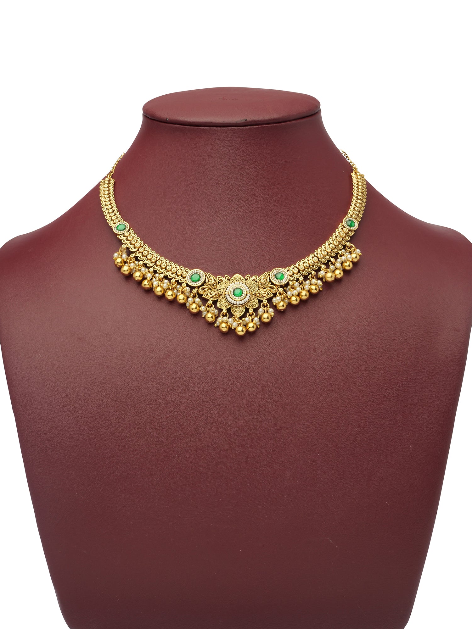Samitha Necklace Set in Green and Pearl