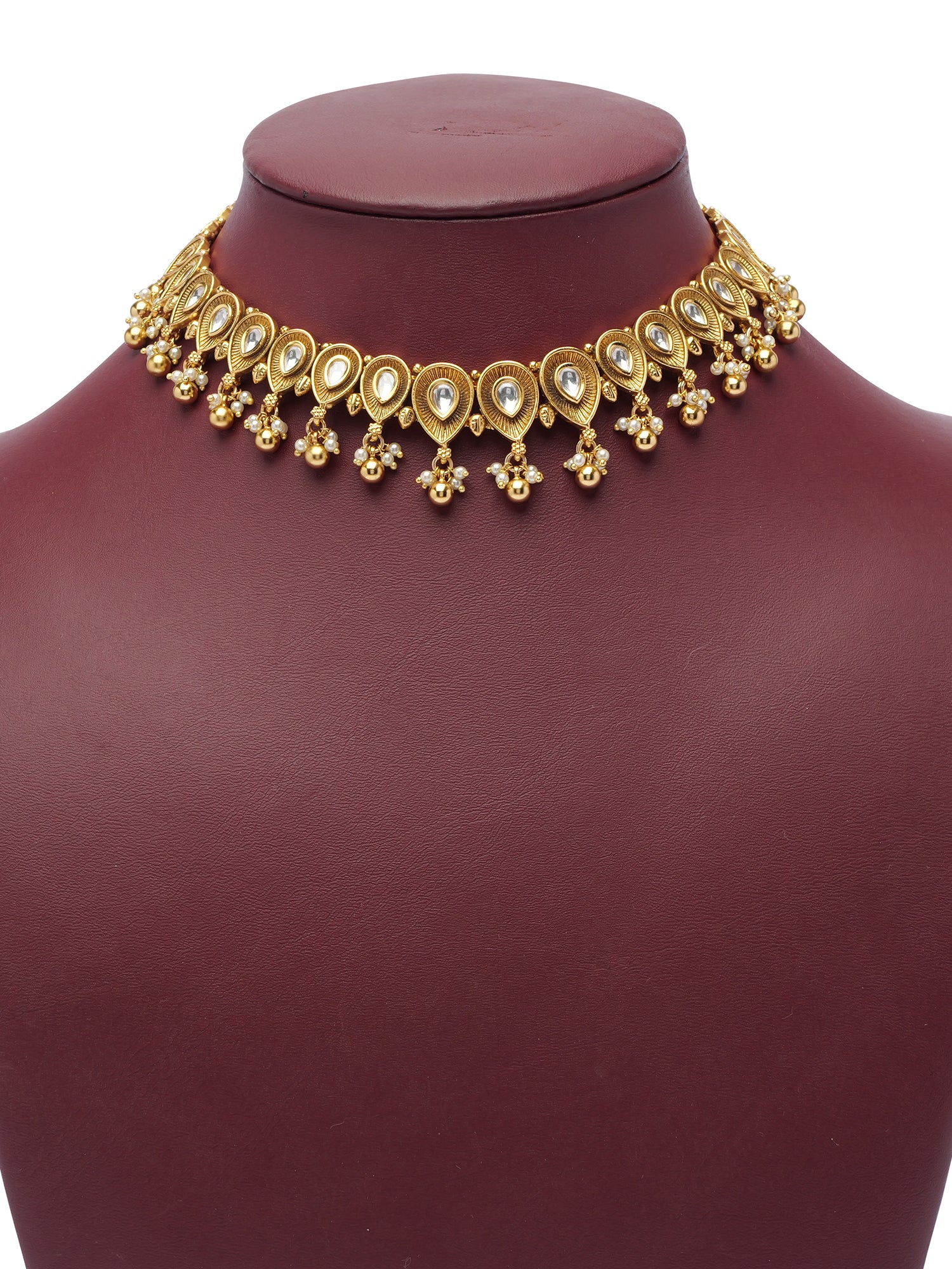 Samiya Kundan Necklace Set in White