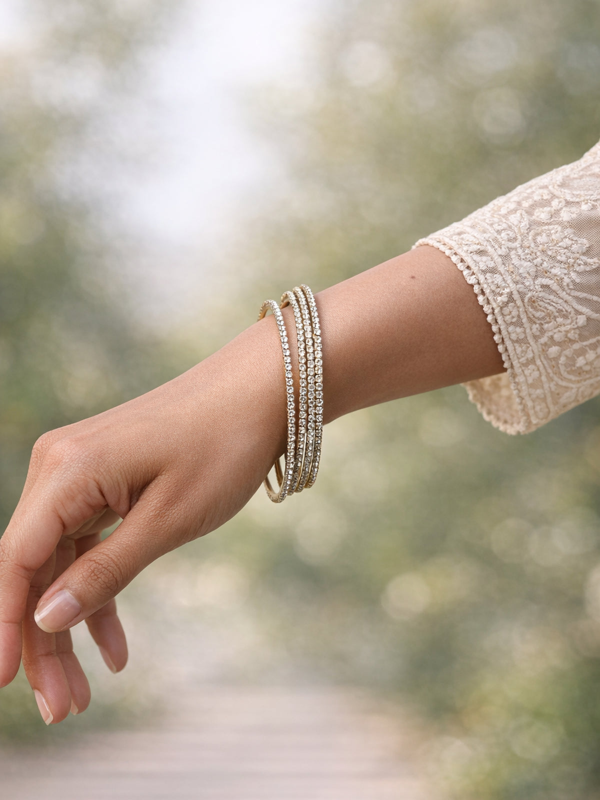 Set of 4 Diamante Bangles in White