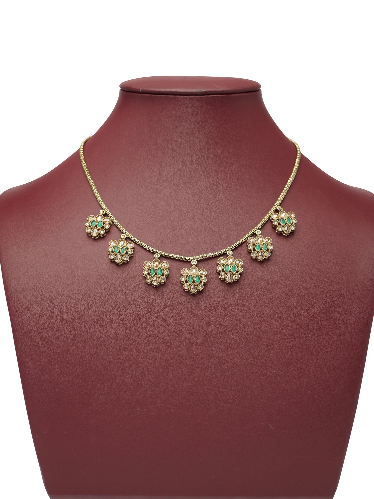 Shahana Simple Necklace Set in Green