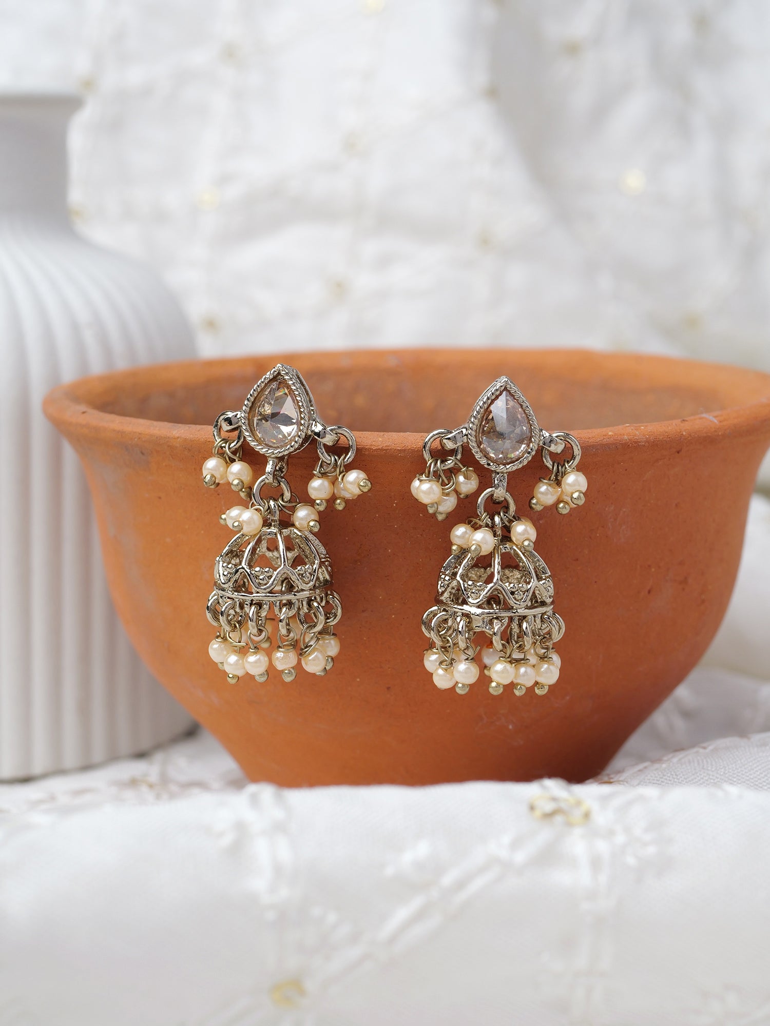Shaila Jhumka Earrings in Champagne