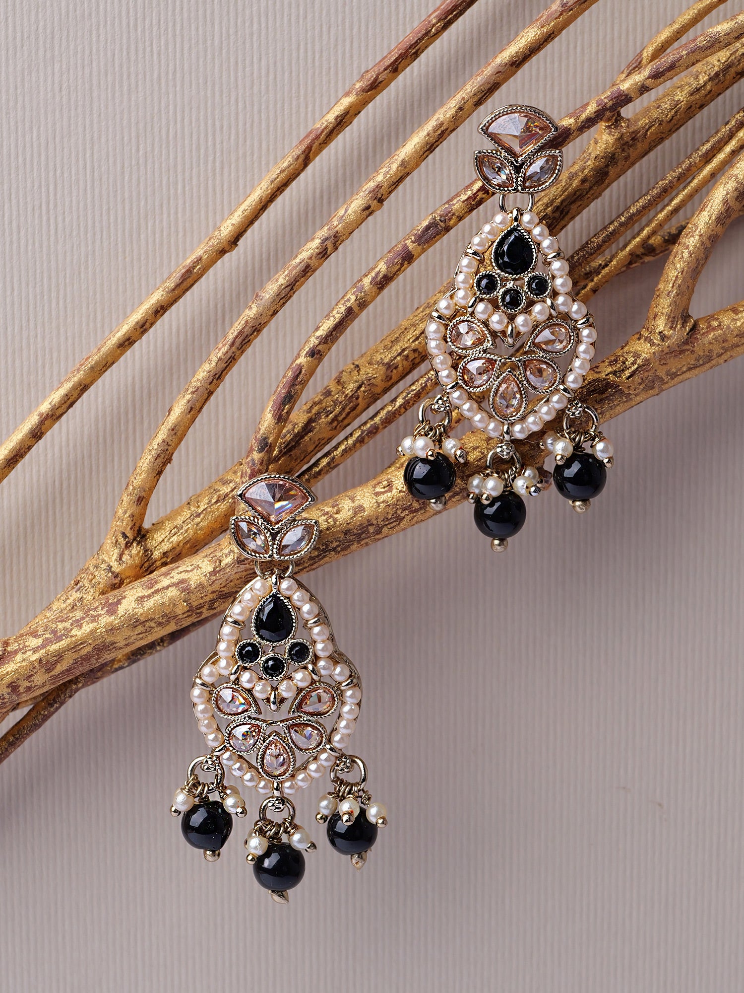 Shalina Pearl Earrings in Black
