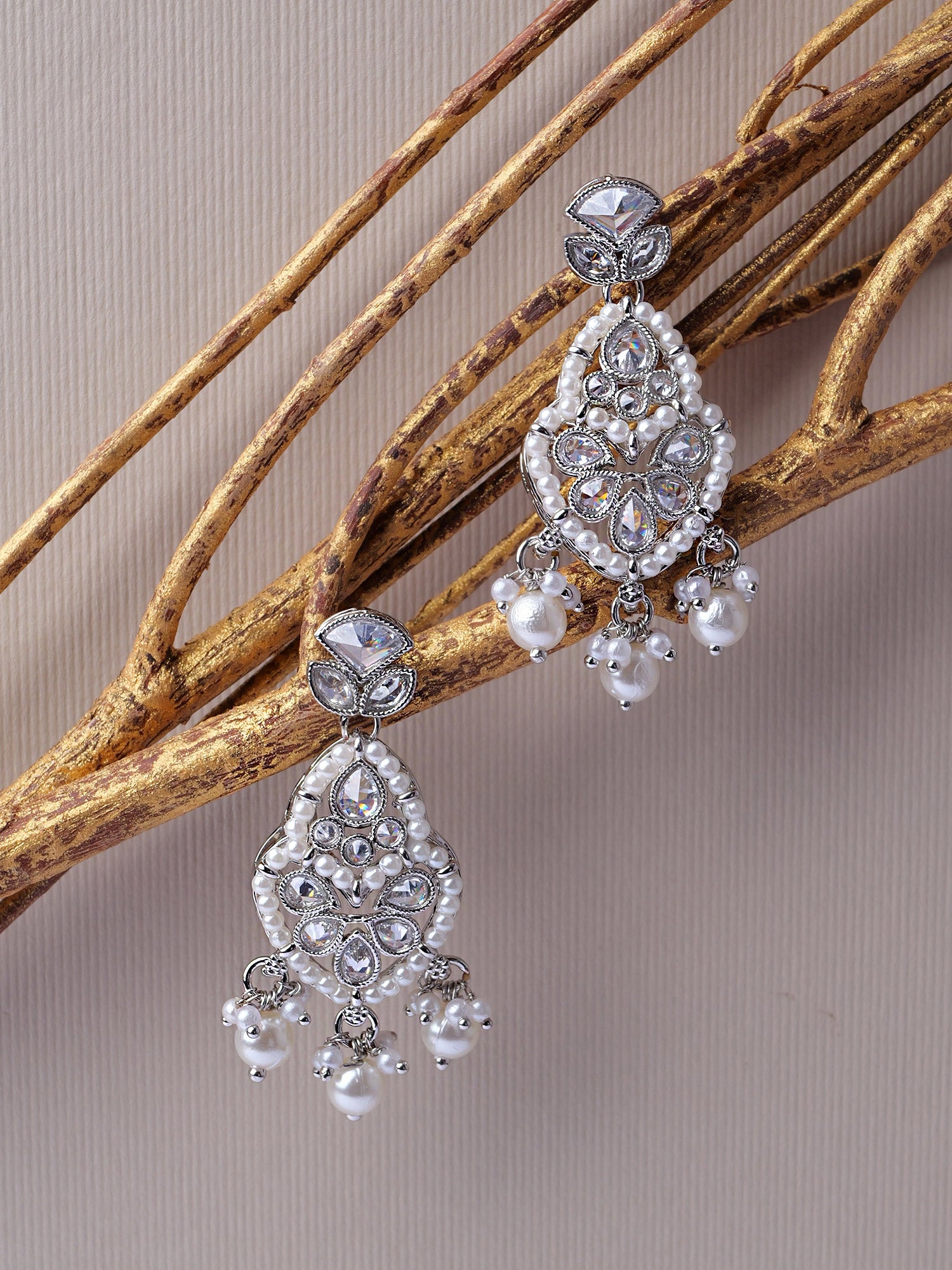 Shalina Pearl Earrings in Rhodium