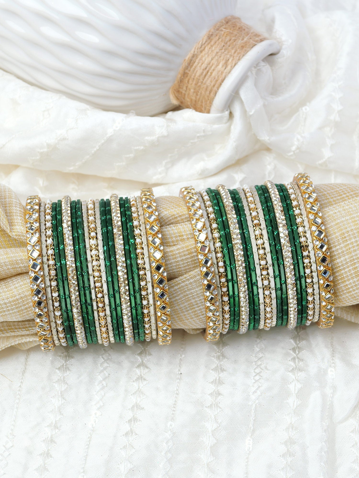 Shreya Bangle Set in Green and Antique Gold