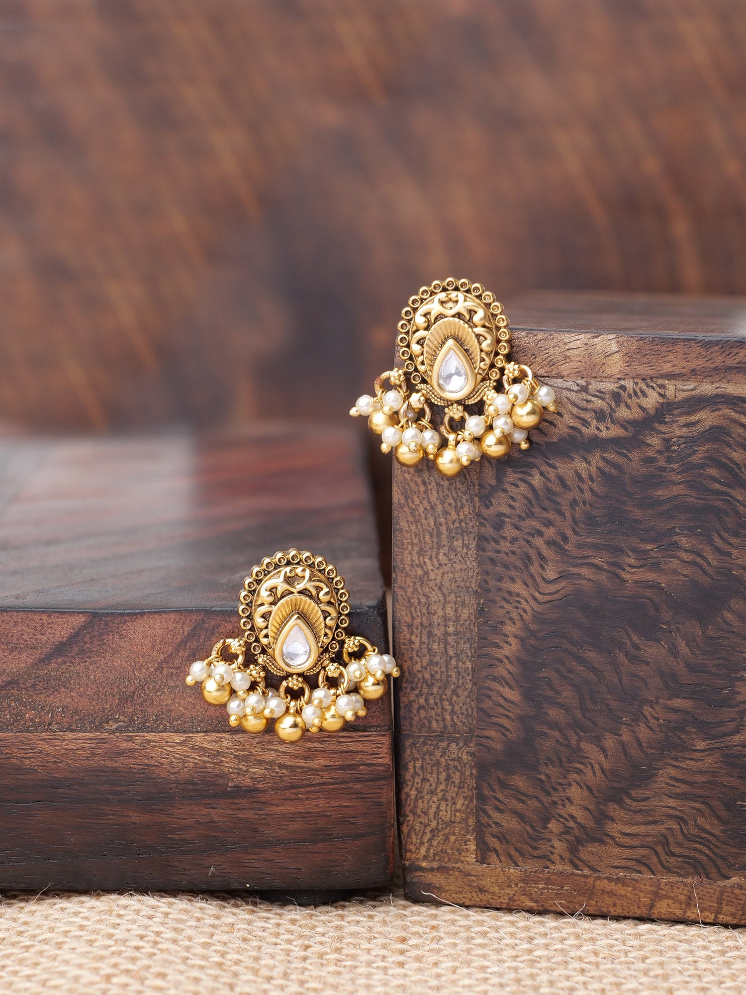 Sia Kundan Stud Earrings in White