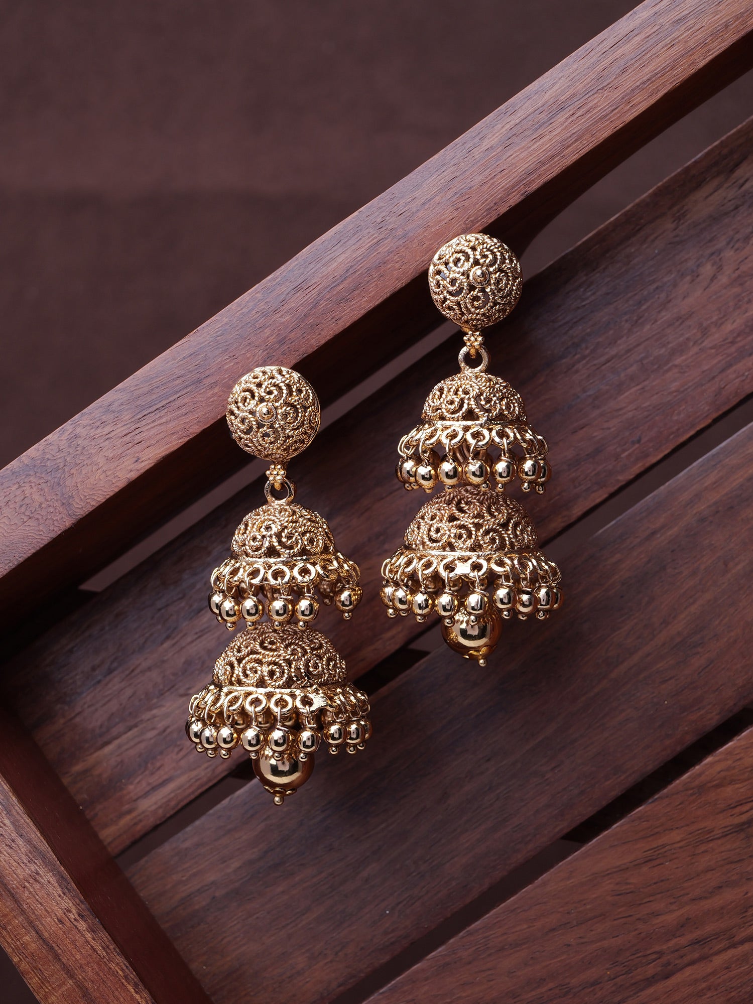 Sita Classic Jhumka Earrings in Champagne
