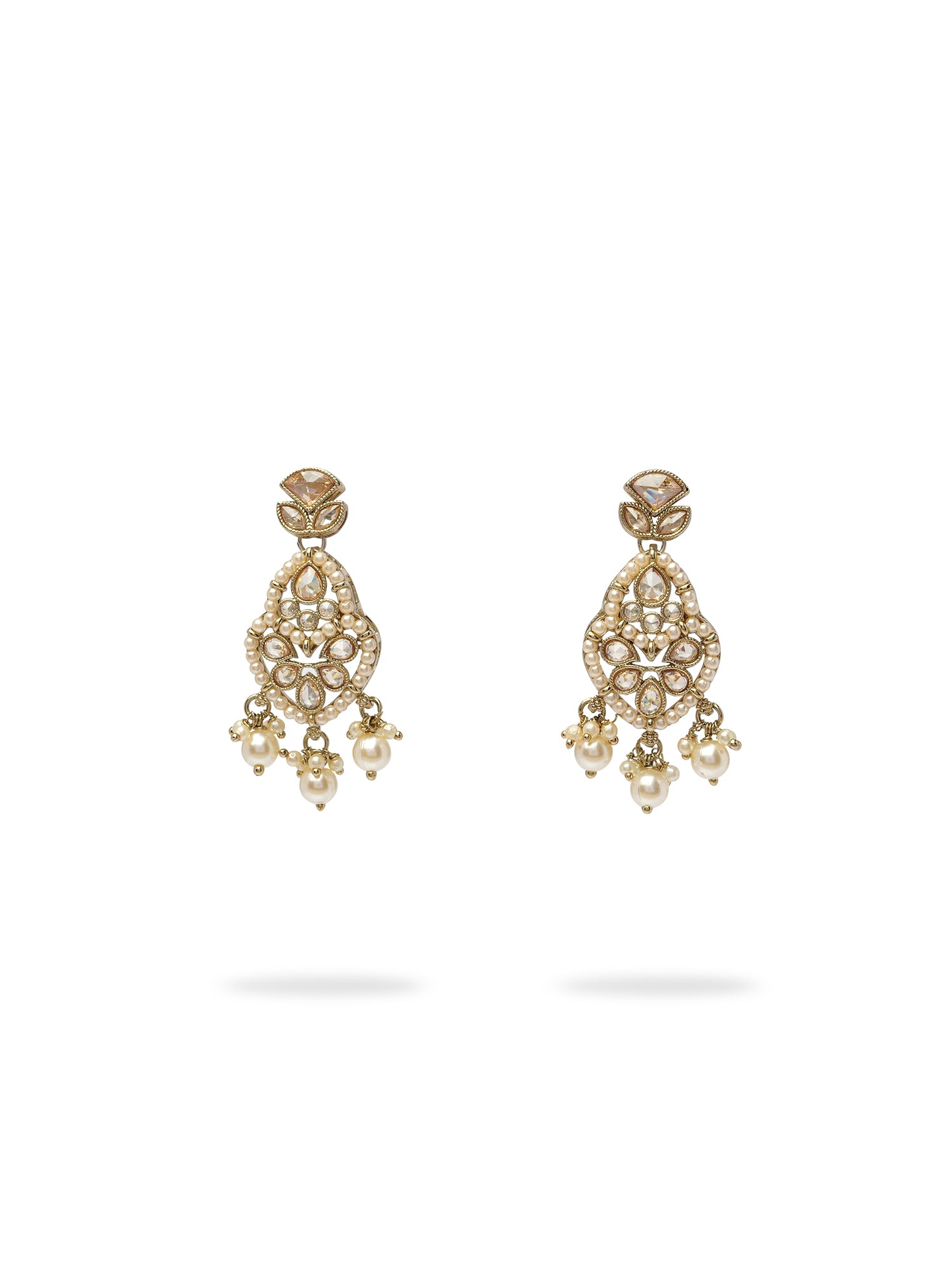 Siyana Pearl Necklace Set in Champagne