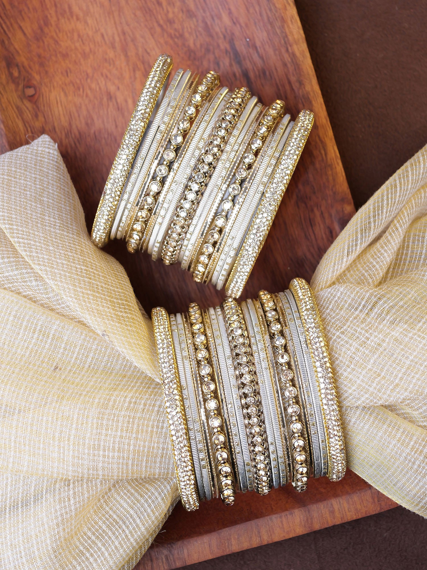 Sonari Bangle Set in Cream and Antique Gold
