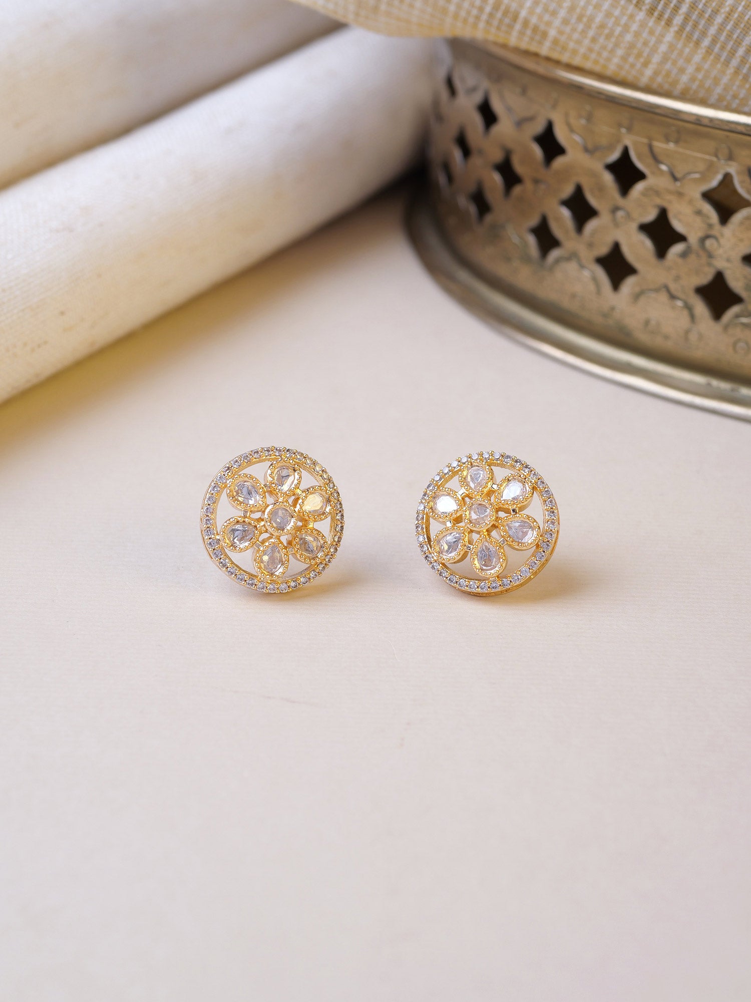 Sureni Floral Stud Earrings in White