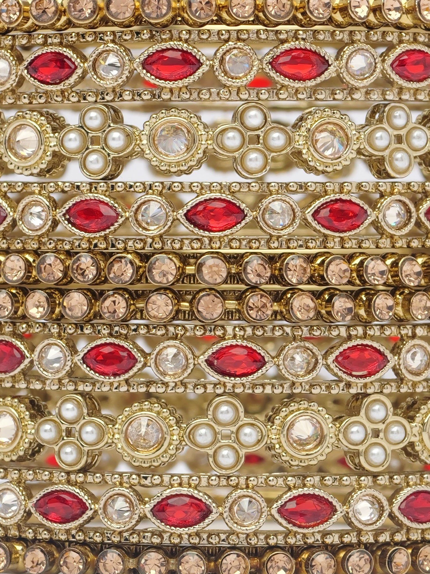 Tanira Jhumka Bangle Set in Maroon