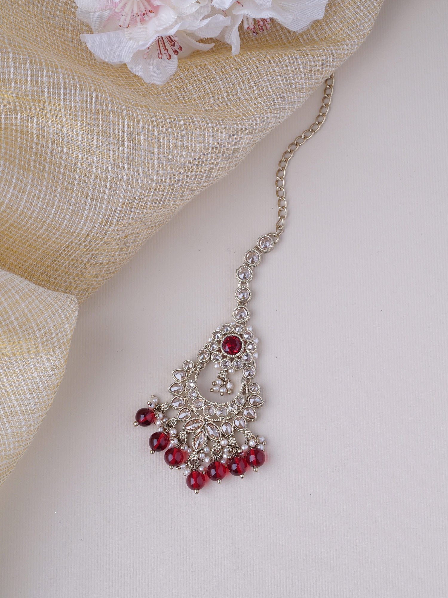 Vaishali Maang Tikka in Maroon