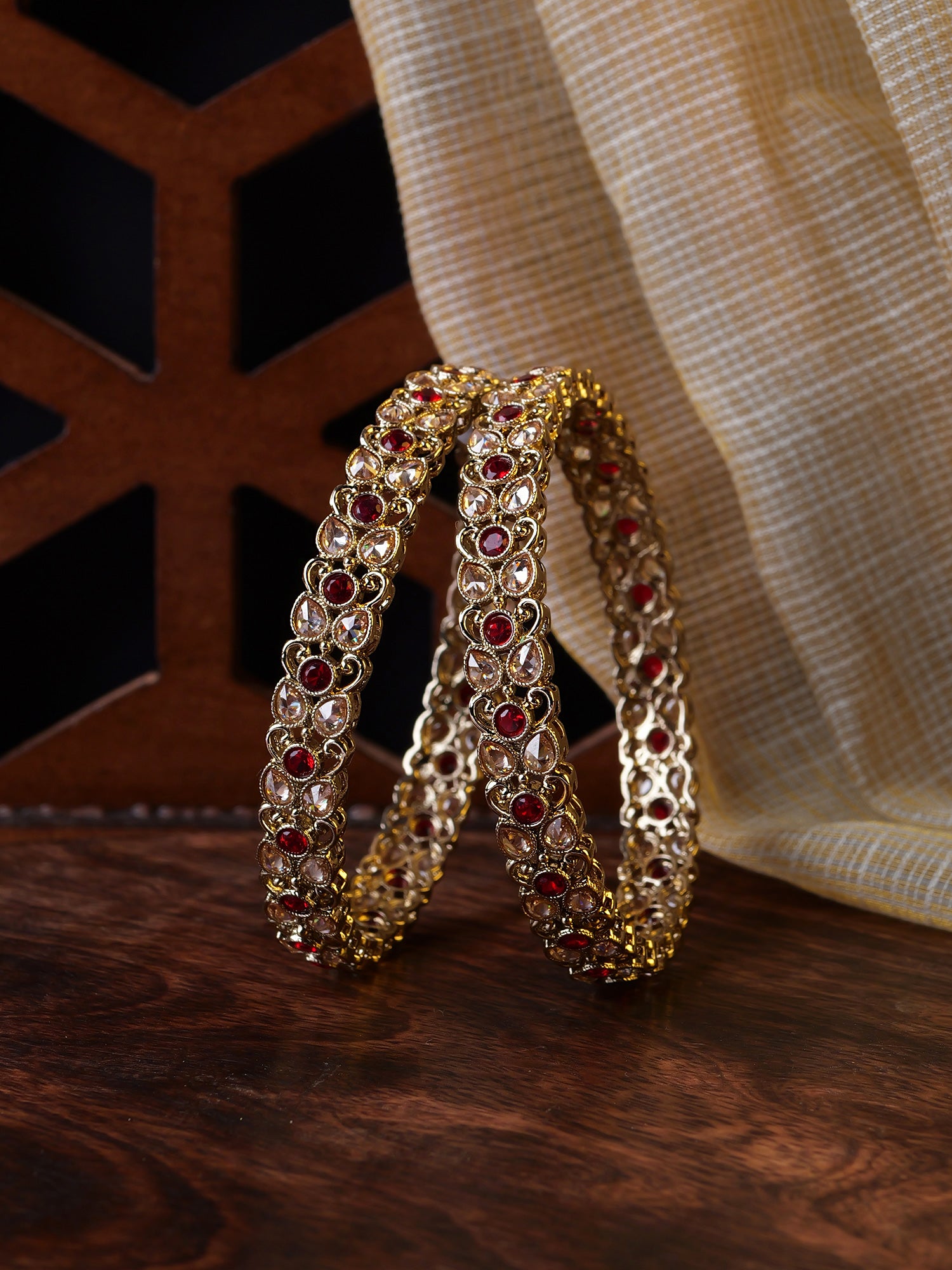 Vanya Kada Bangles in Maroon