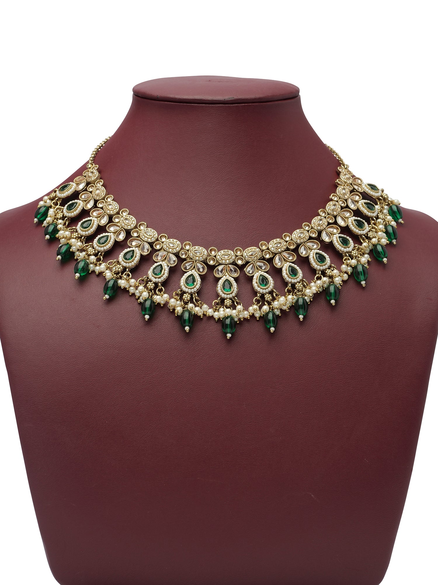 Vedika Pearl Necklace Set in Green