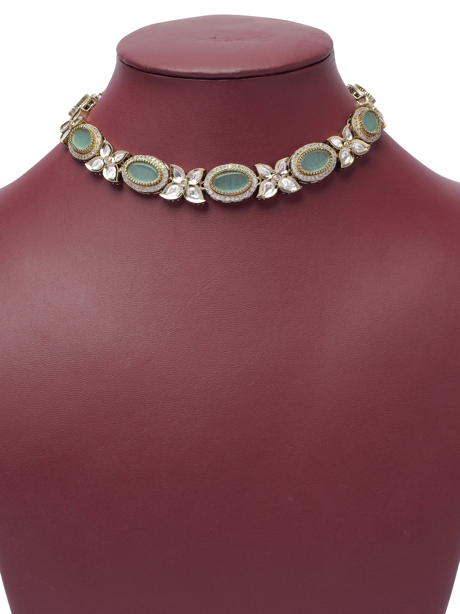 Vera Vintage Kundan Necklace Set in Mint
