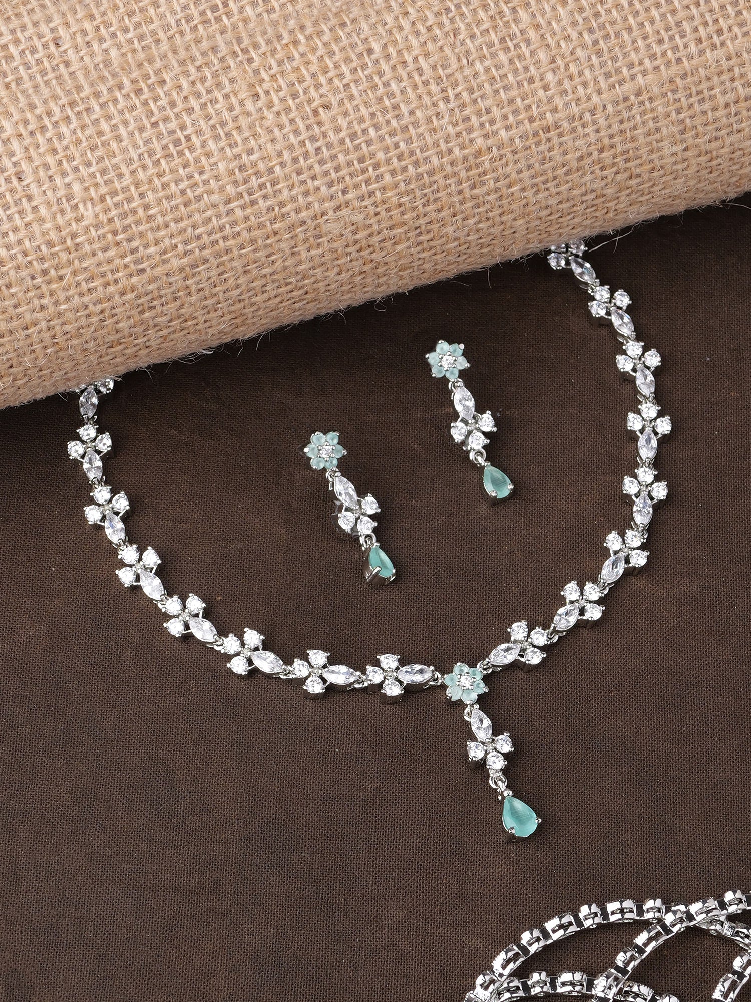 Verina Cubic Zirconia Necklace Set in Mint