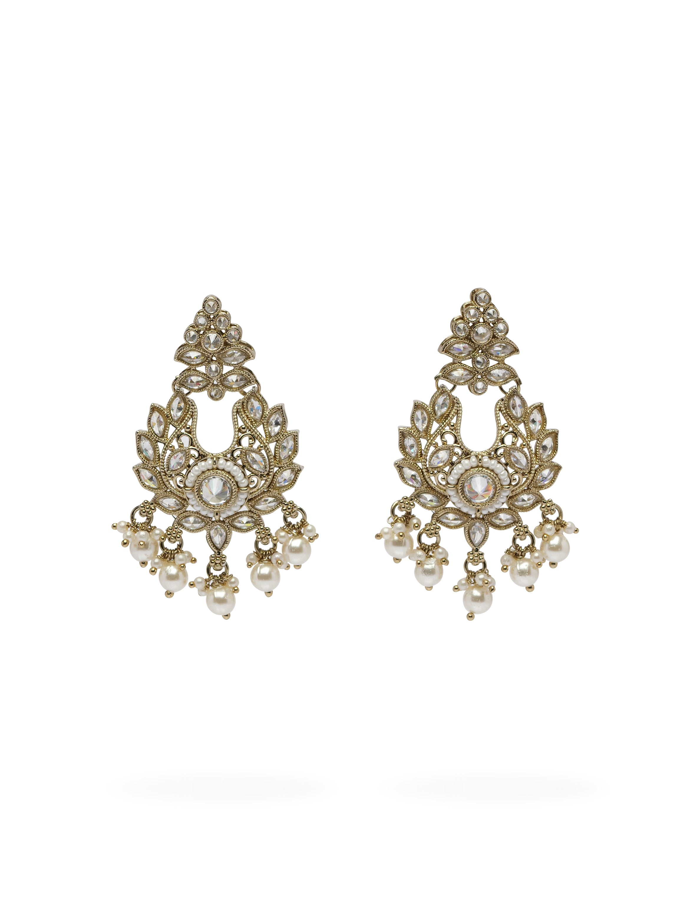 Yamini Choker Set in White and Antique Gold