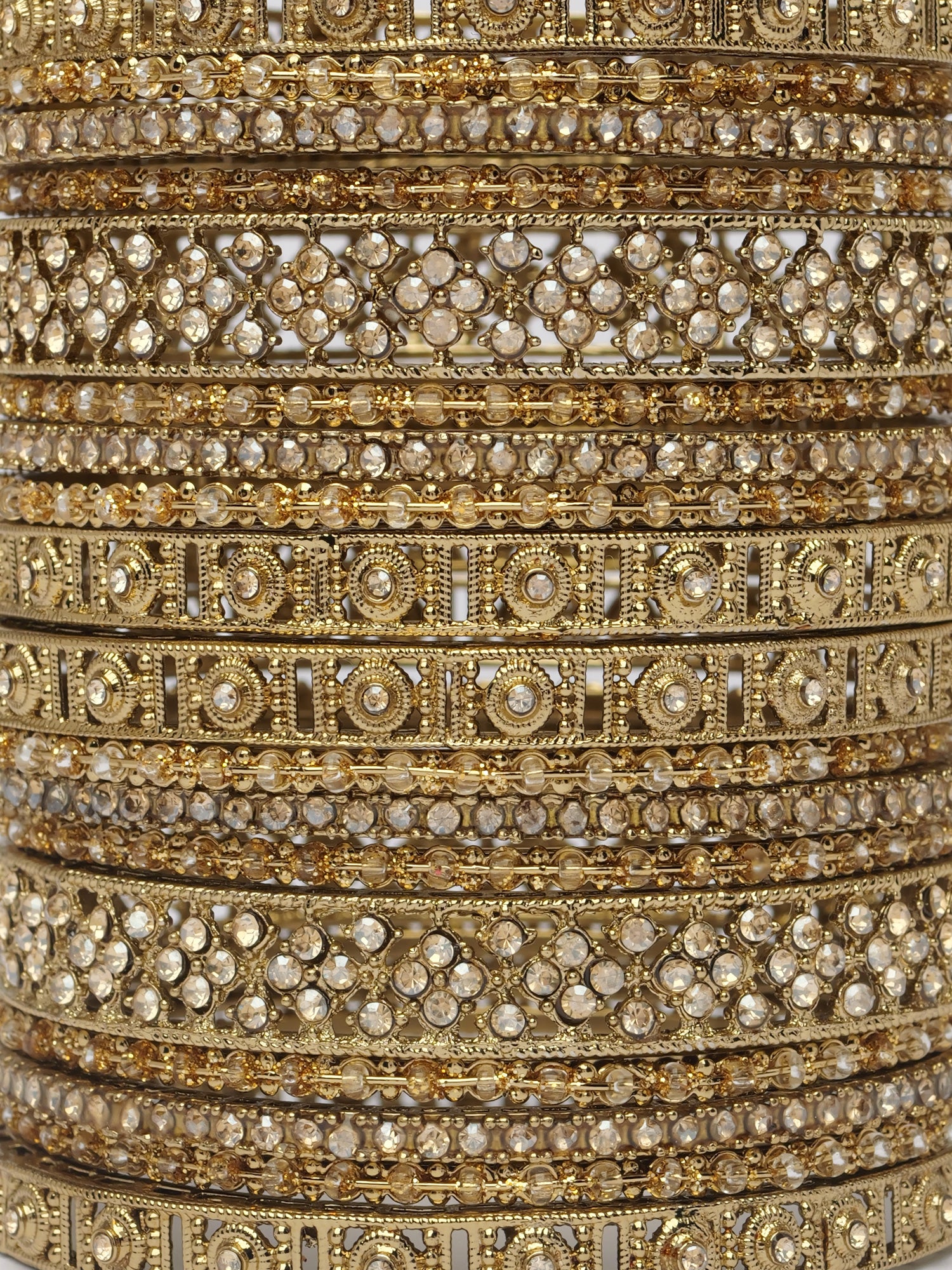 Yanira Bangle Set in Antique Gold