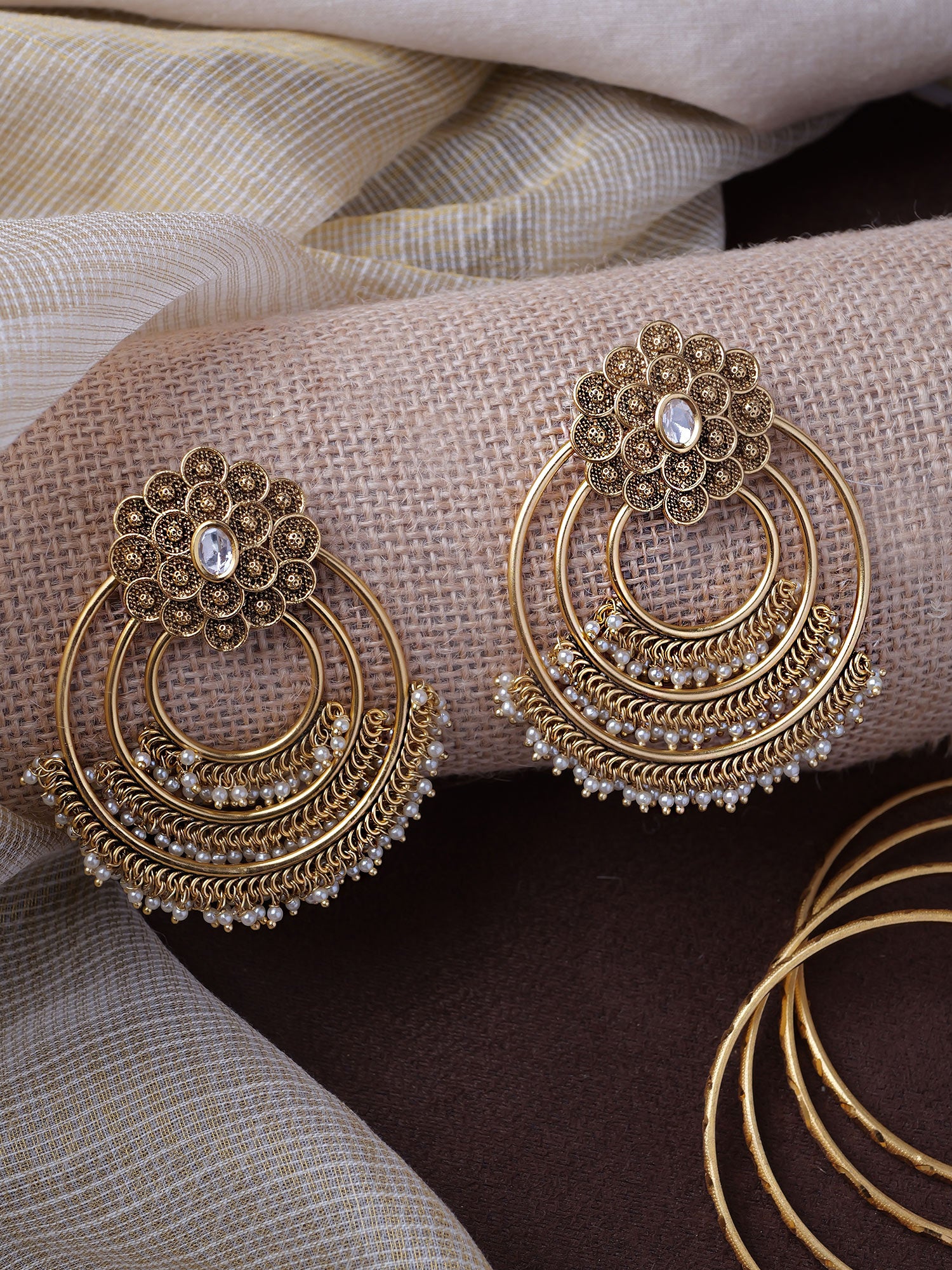 Yashika Kundan Earrings in Pearl