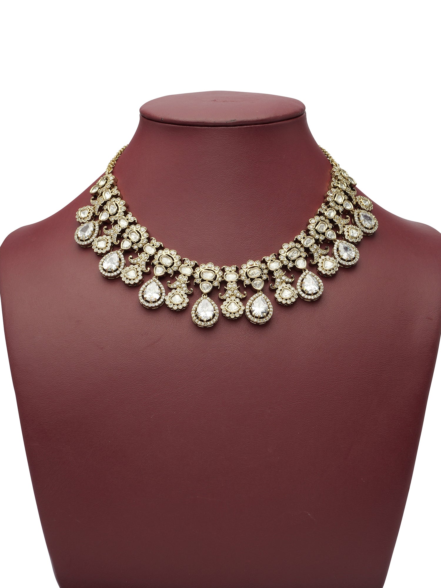 Yashmita Kundan Necklace Set in White