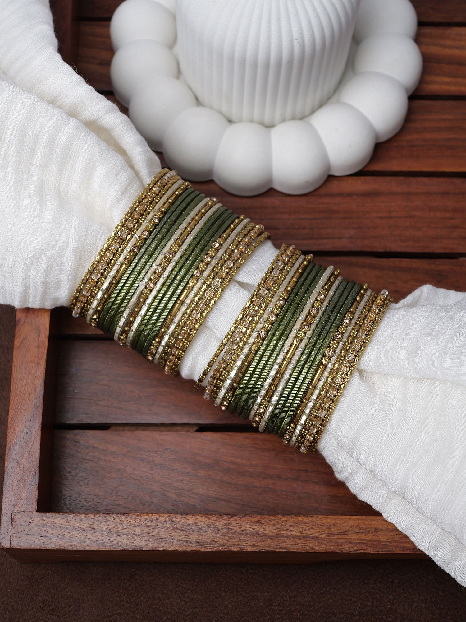 Zarina Antique Bangle Set in Mehendi