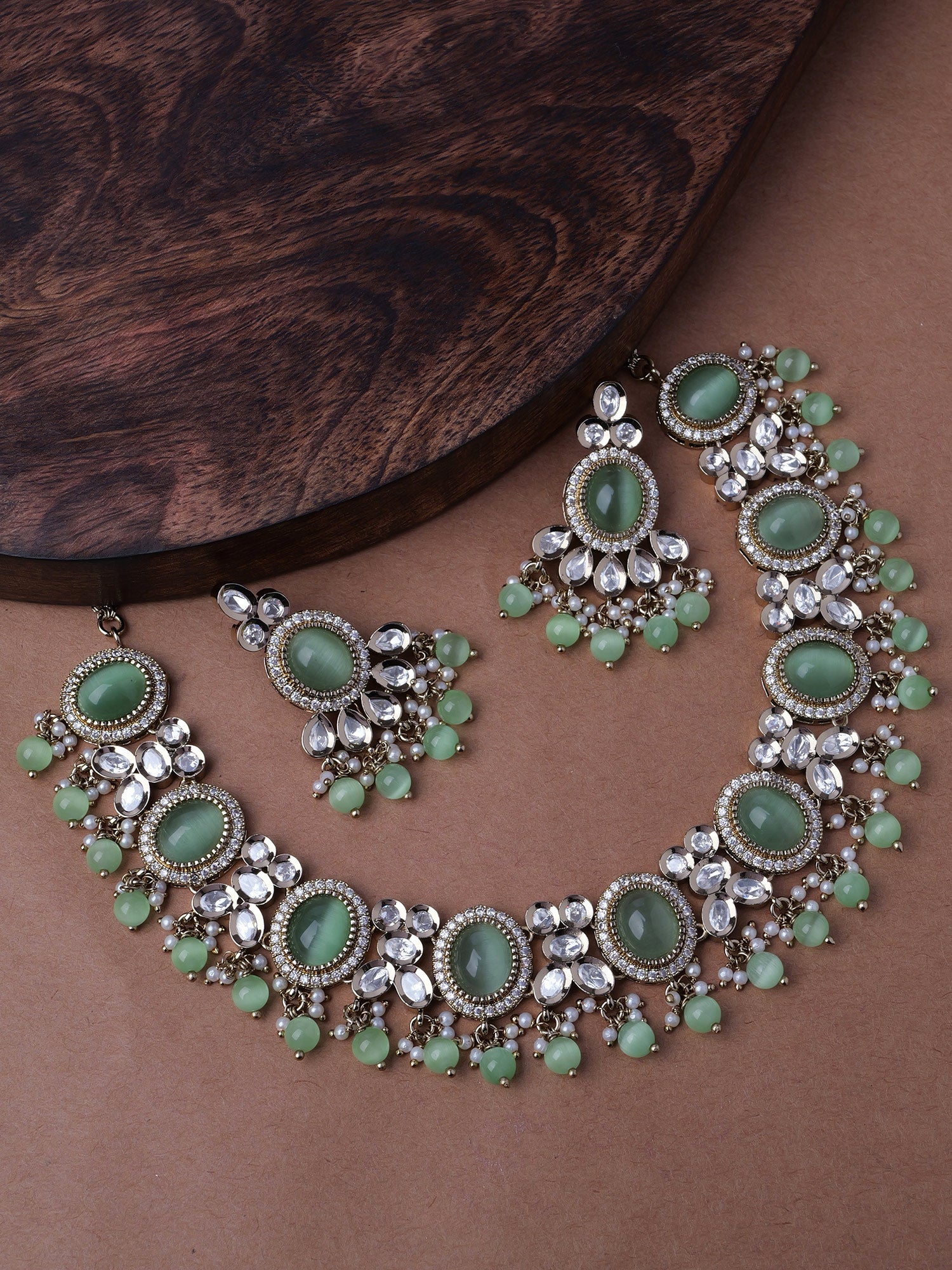 Zavira Kundan Necklace Set in Mint