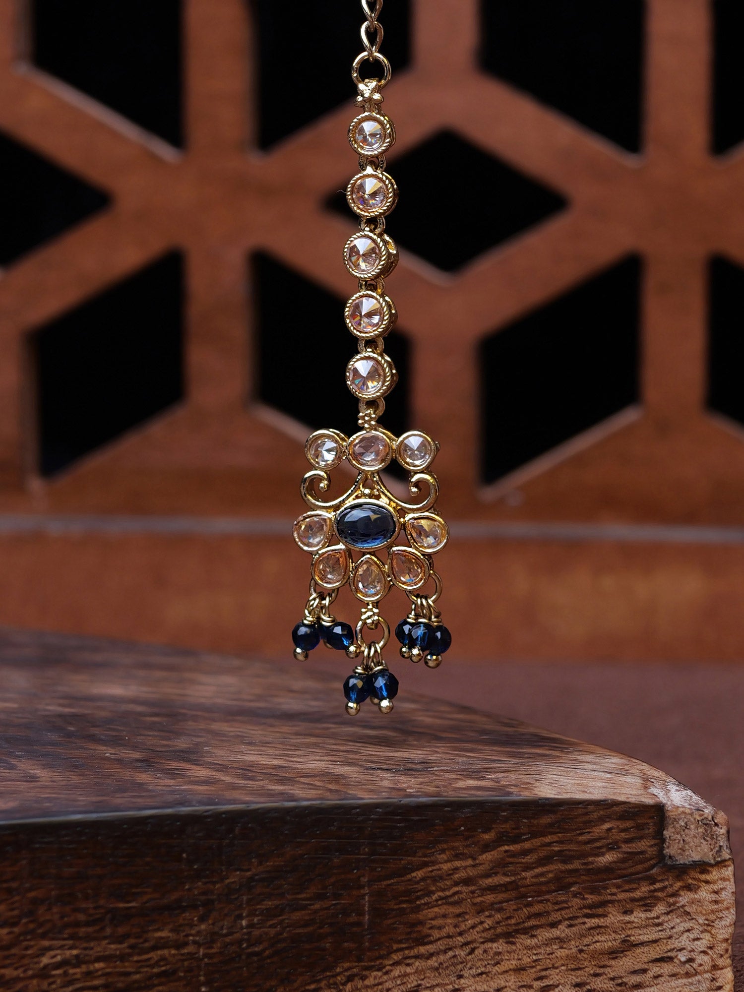 Zehra Maang Tikka in Blue