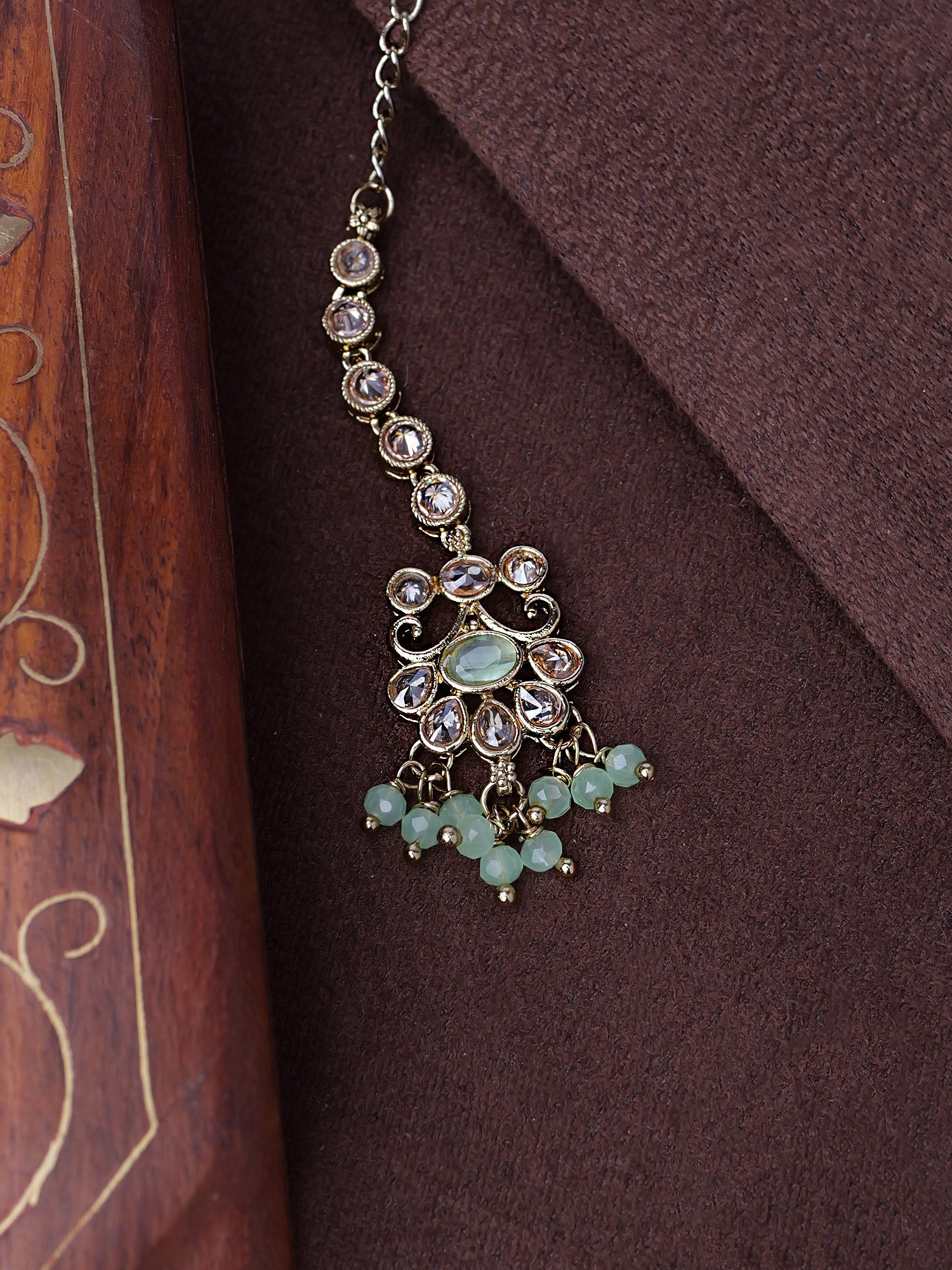 Zehra Maang Tikka in Mint