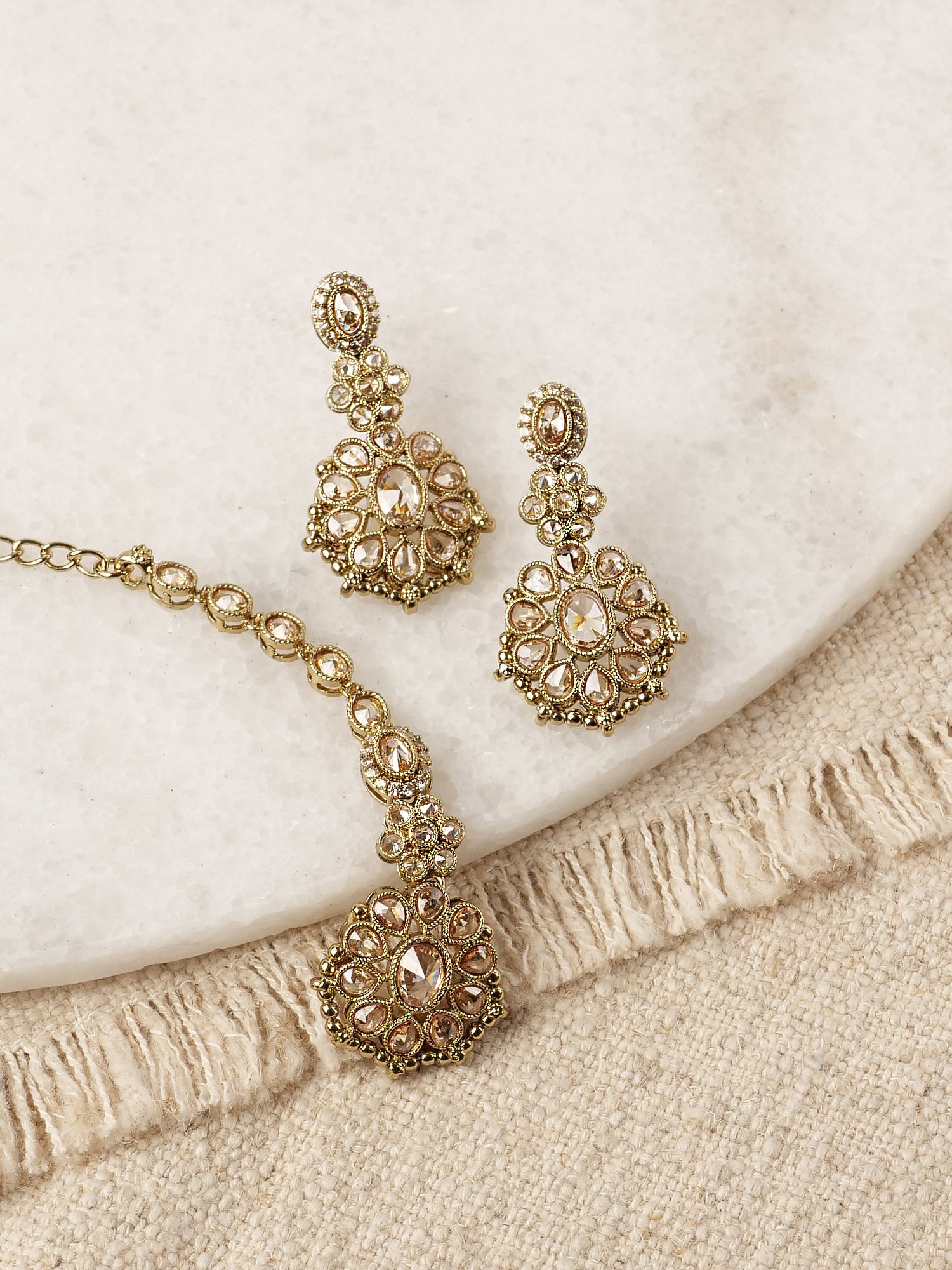 Zoha Bead Edge Earrings in Champagne