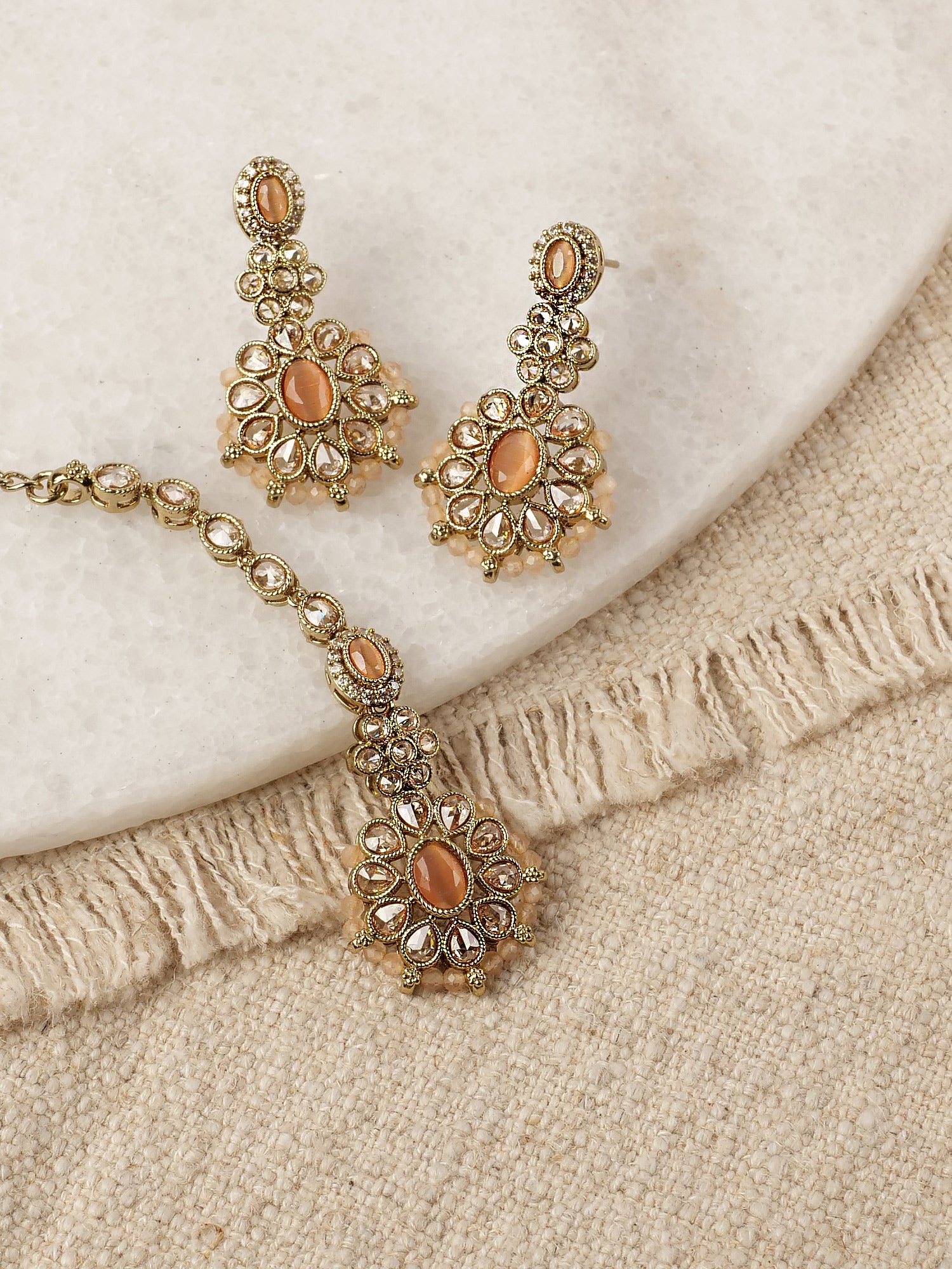 Zoha Bead Edge Earrings in Peach