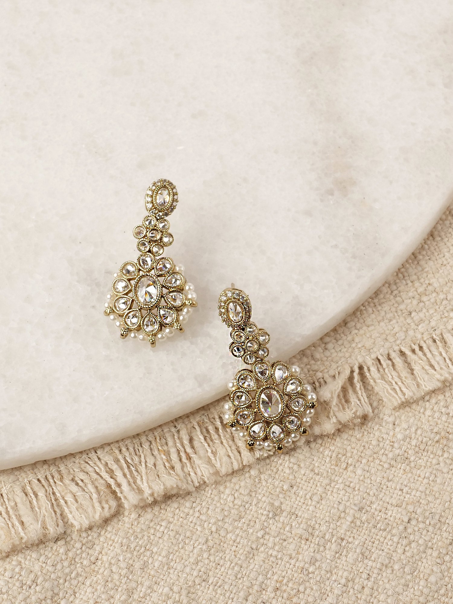 Zoha Bead Edge Earrings in White