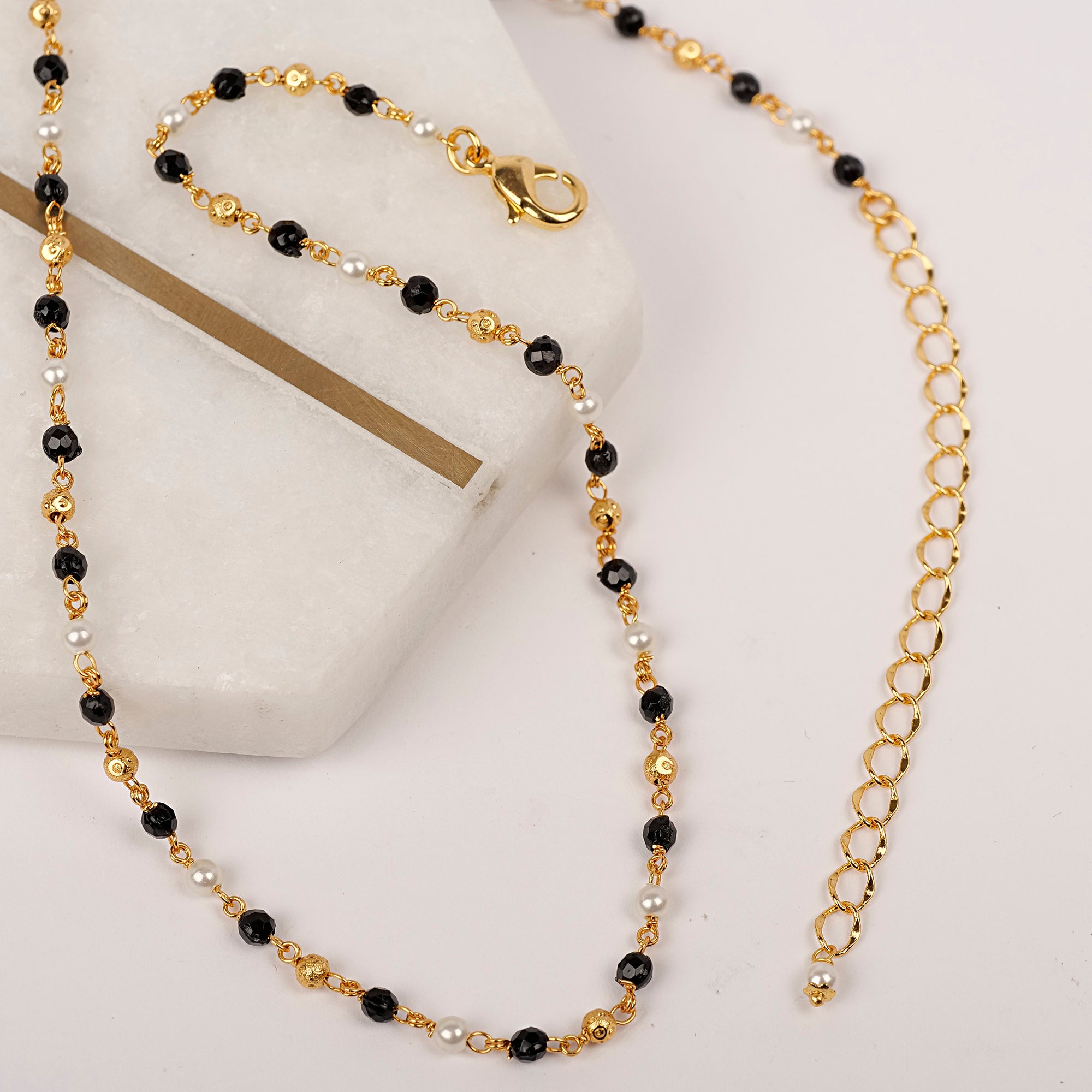Cora Beaded Chain in Black