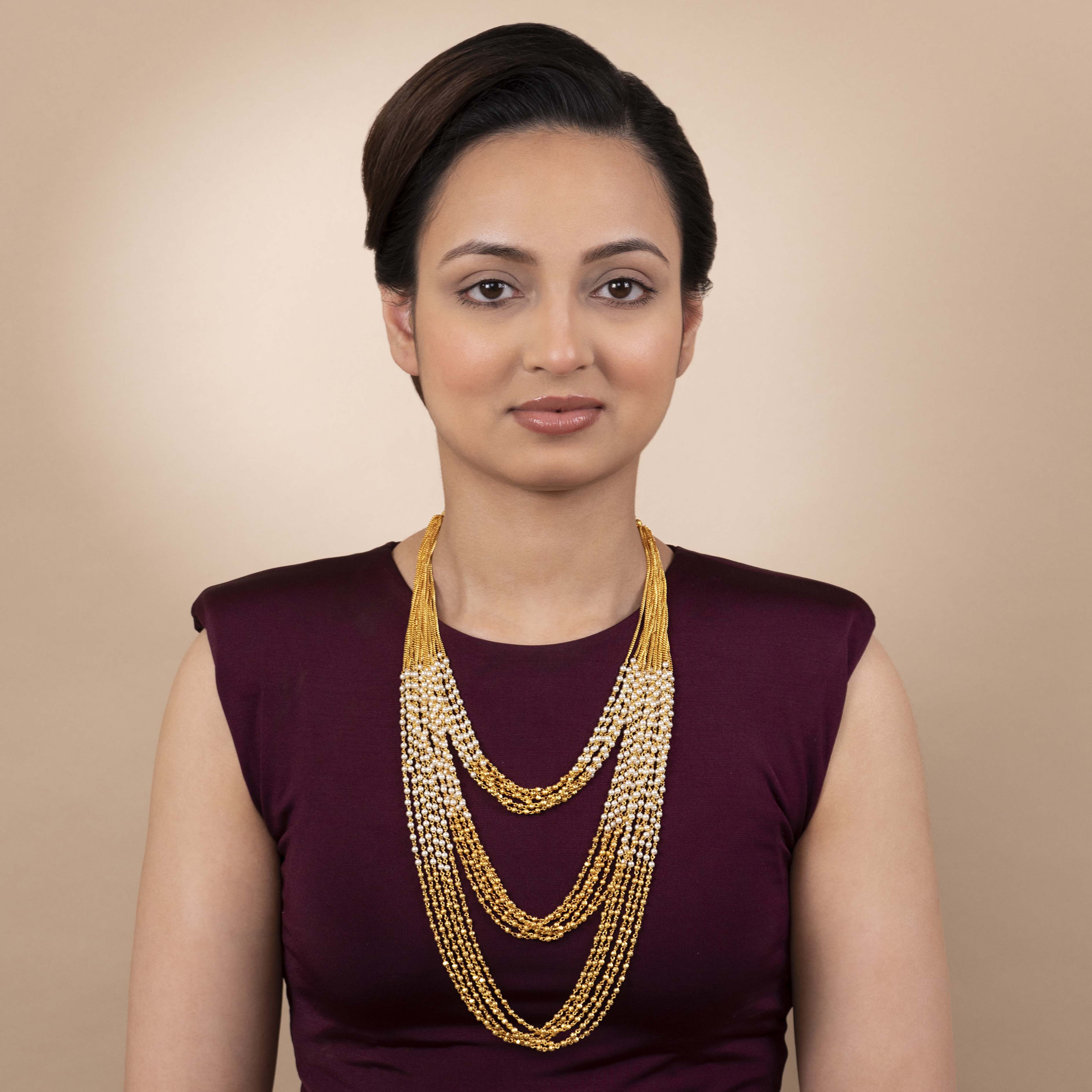 Kanari Multi Layered Chain in Pearl and Gold Ball