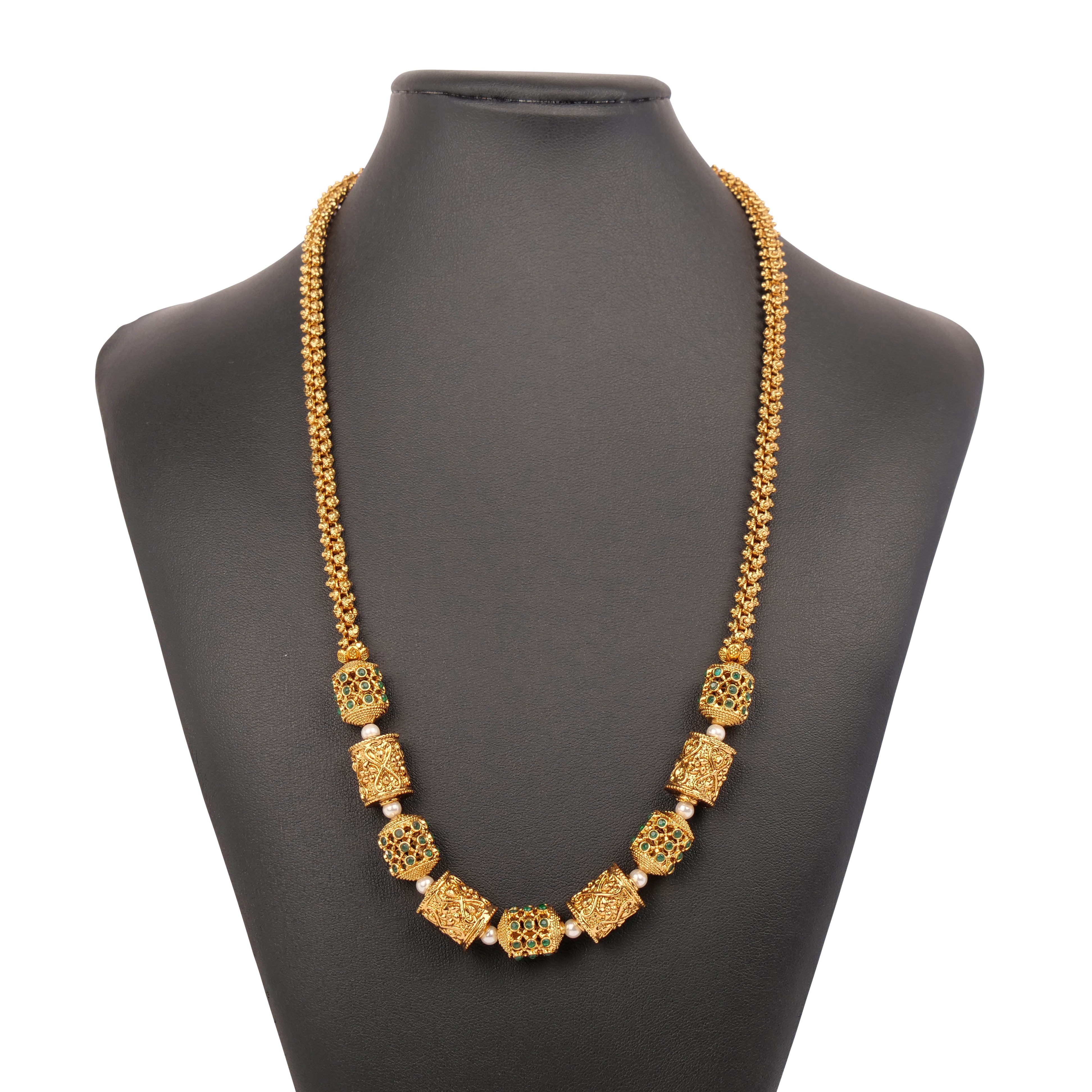 Taara Barrel Bead Chain Set in Green
