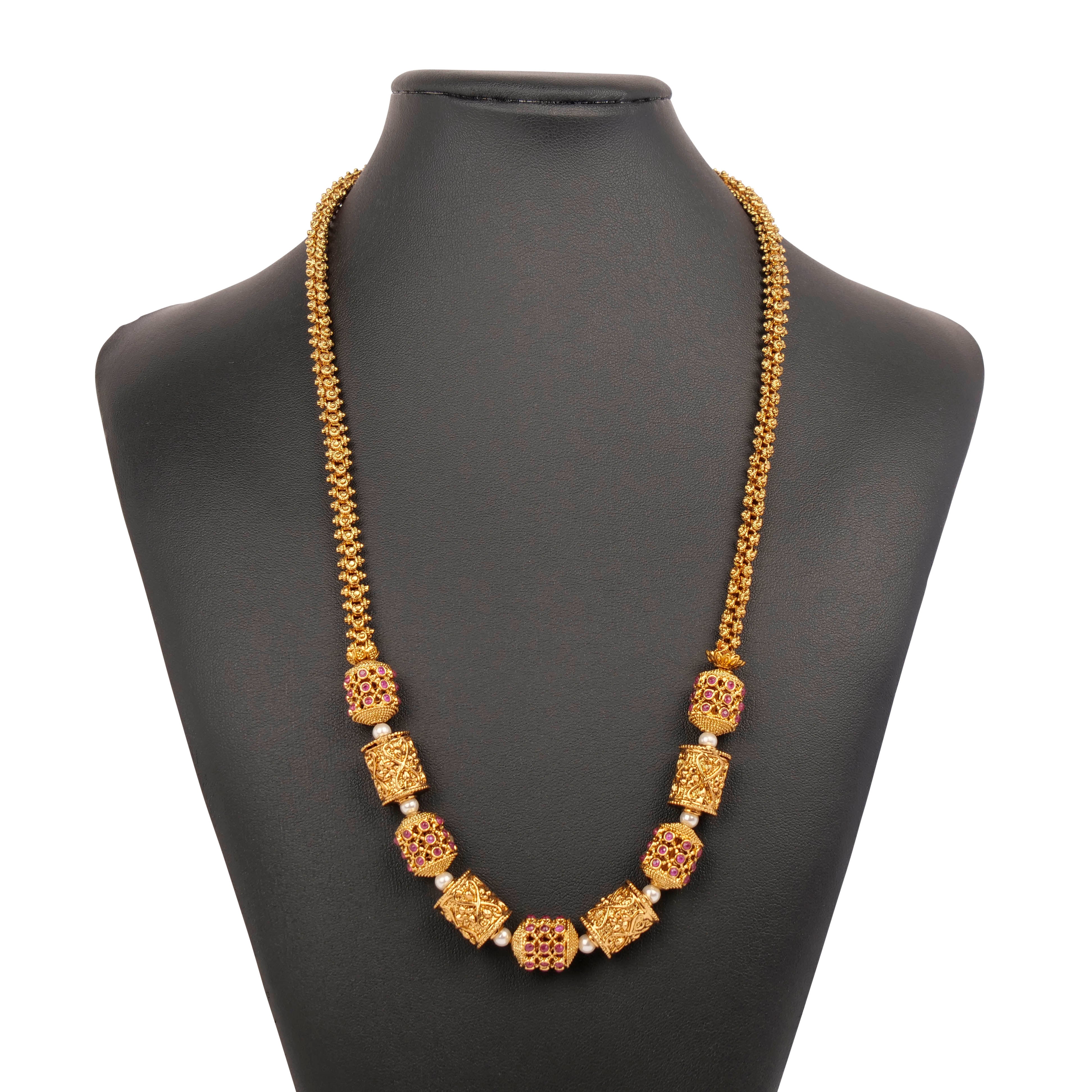 Taara Barrel Bead Chain Set in Ruby
