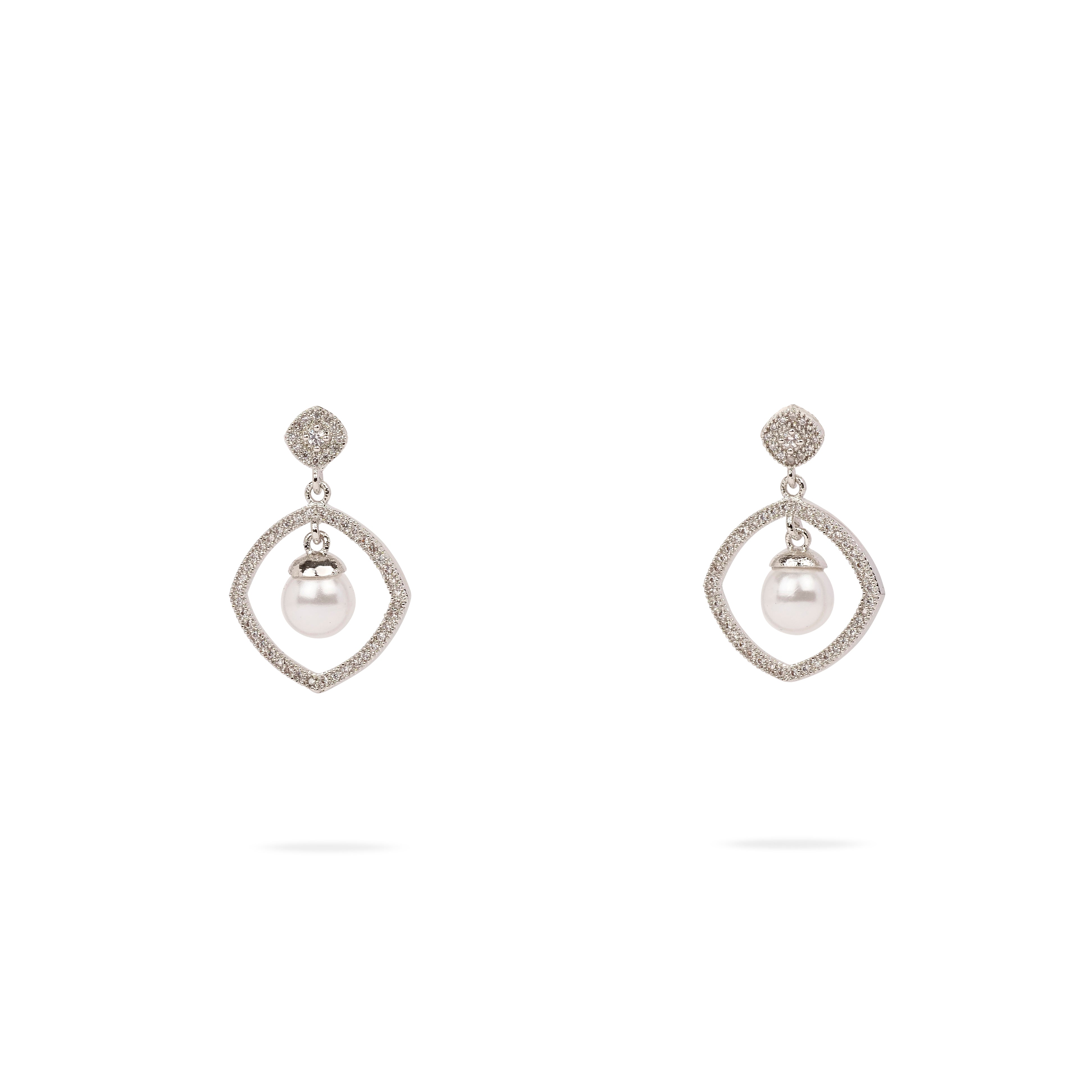 Shayna Cubic Zirconia Pearl Earrings in Rhodium